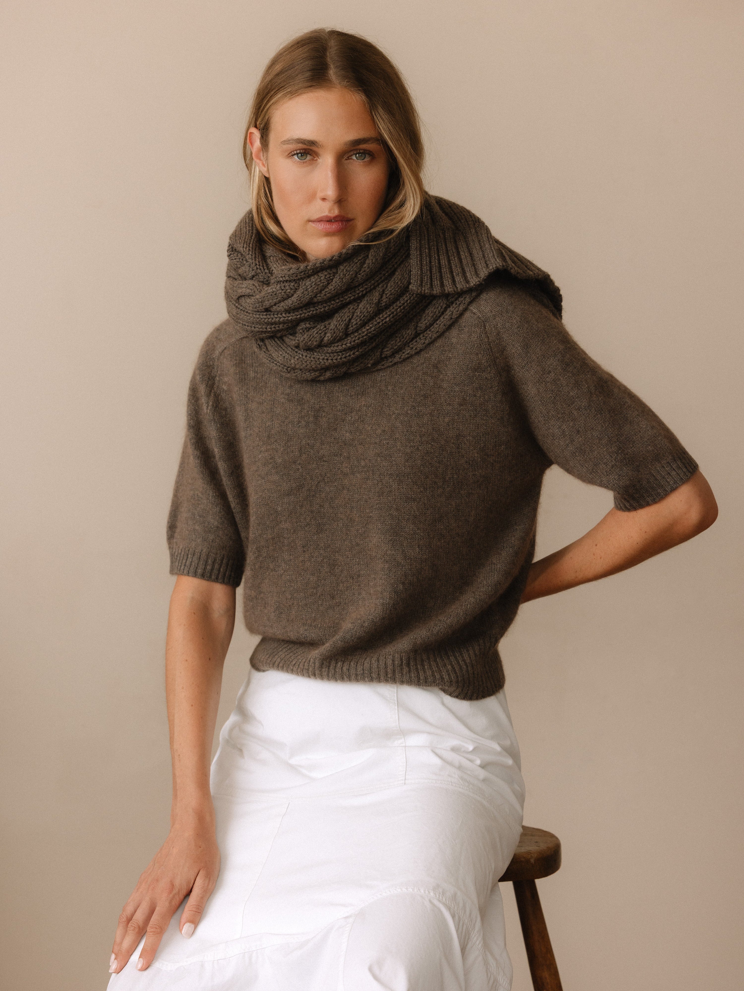 ANITA BRUSHED SWEATER IN SOFT NOUGAT