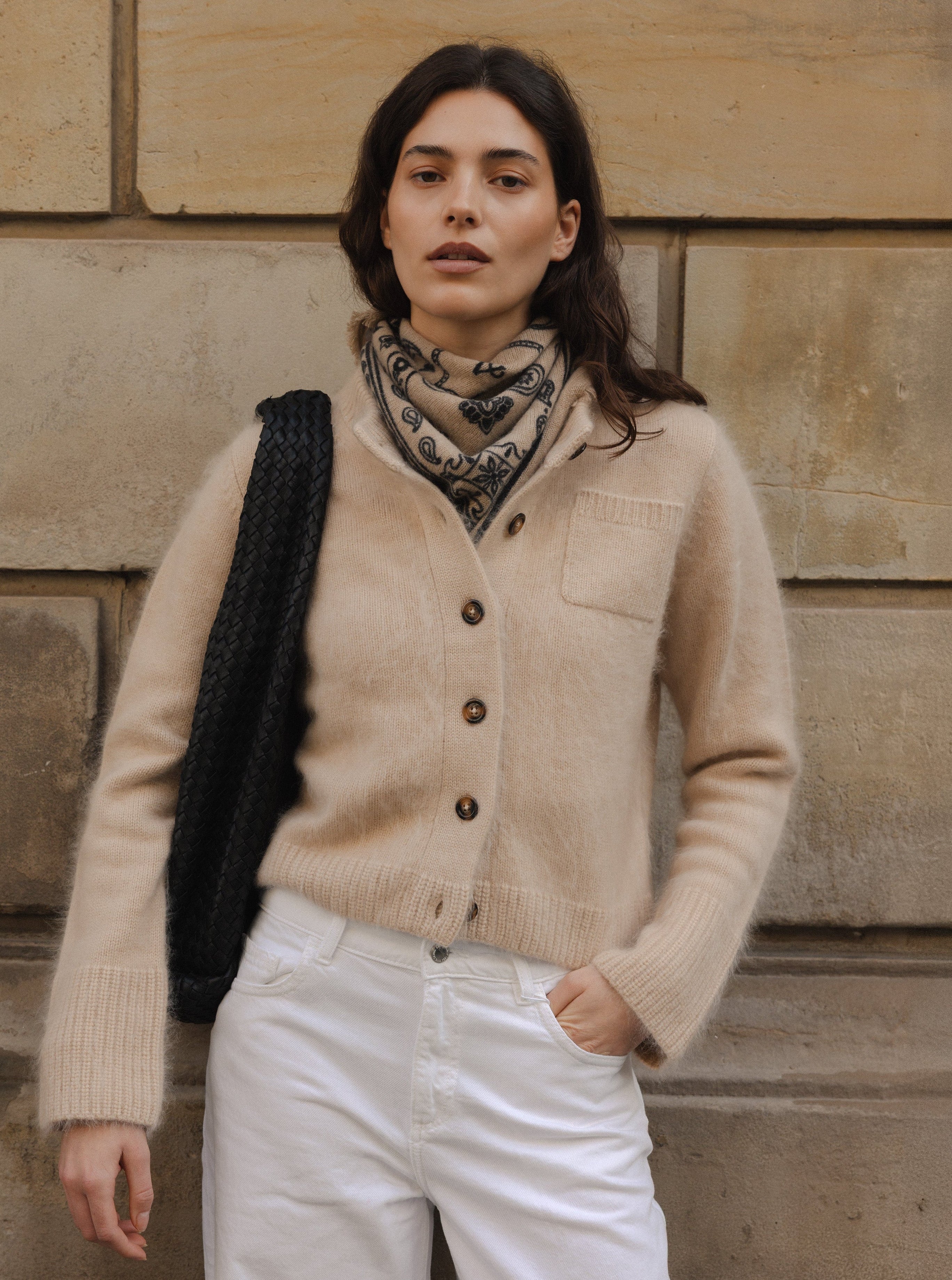 LILLY BRUSHED CARDIGAN IN AMBER