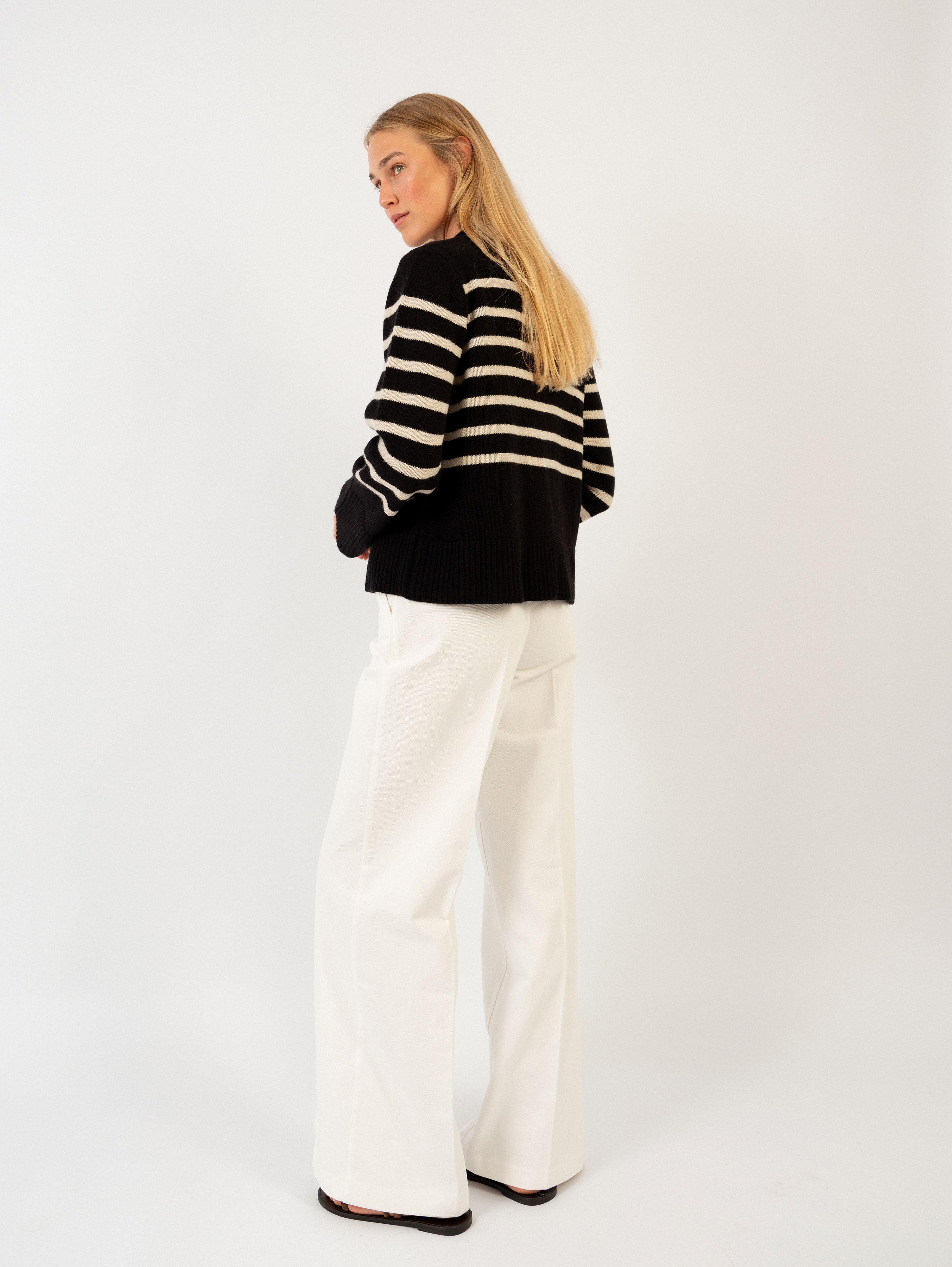 DOROTHEA CARDIGAN IN NIGHT / BUTTERMILK