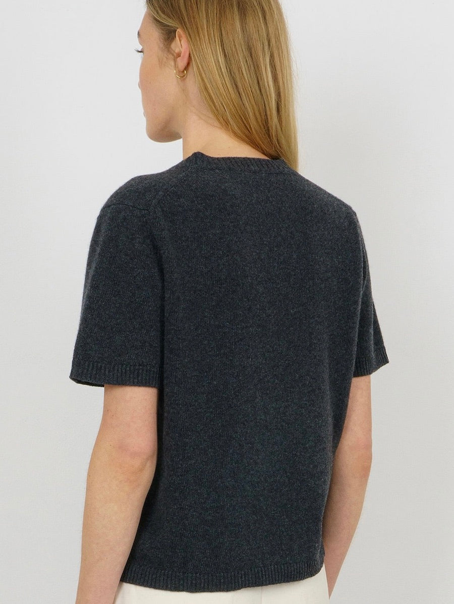 JULES SWEATER IN MIDNIGHT GREY