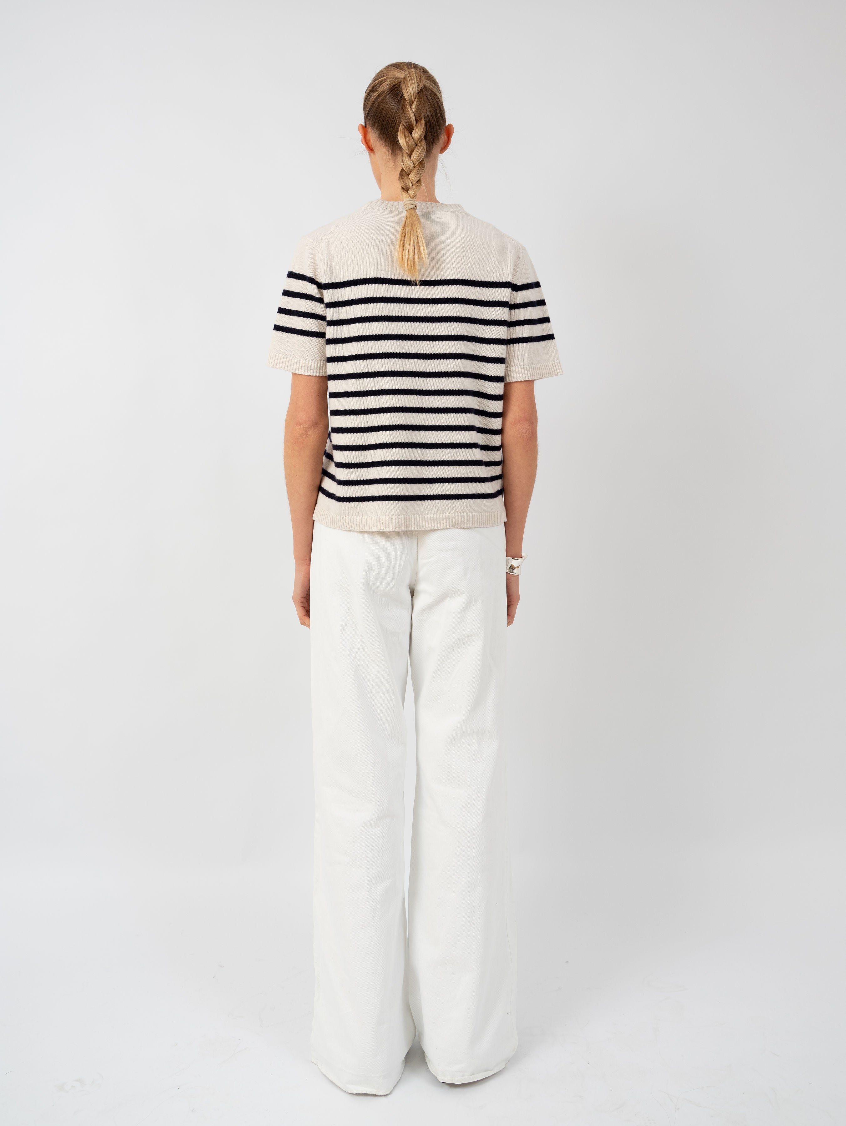 JULES SWEATER IN VANILLA/DEEP BLUE