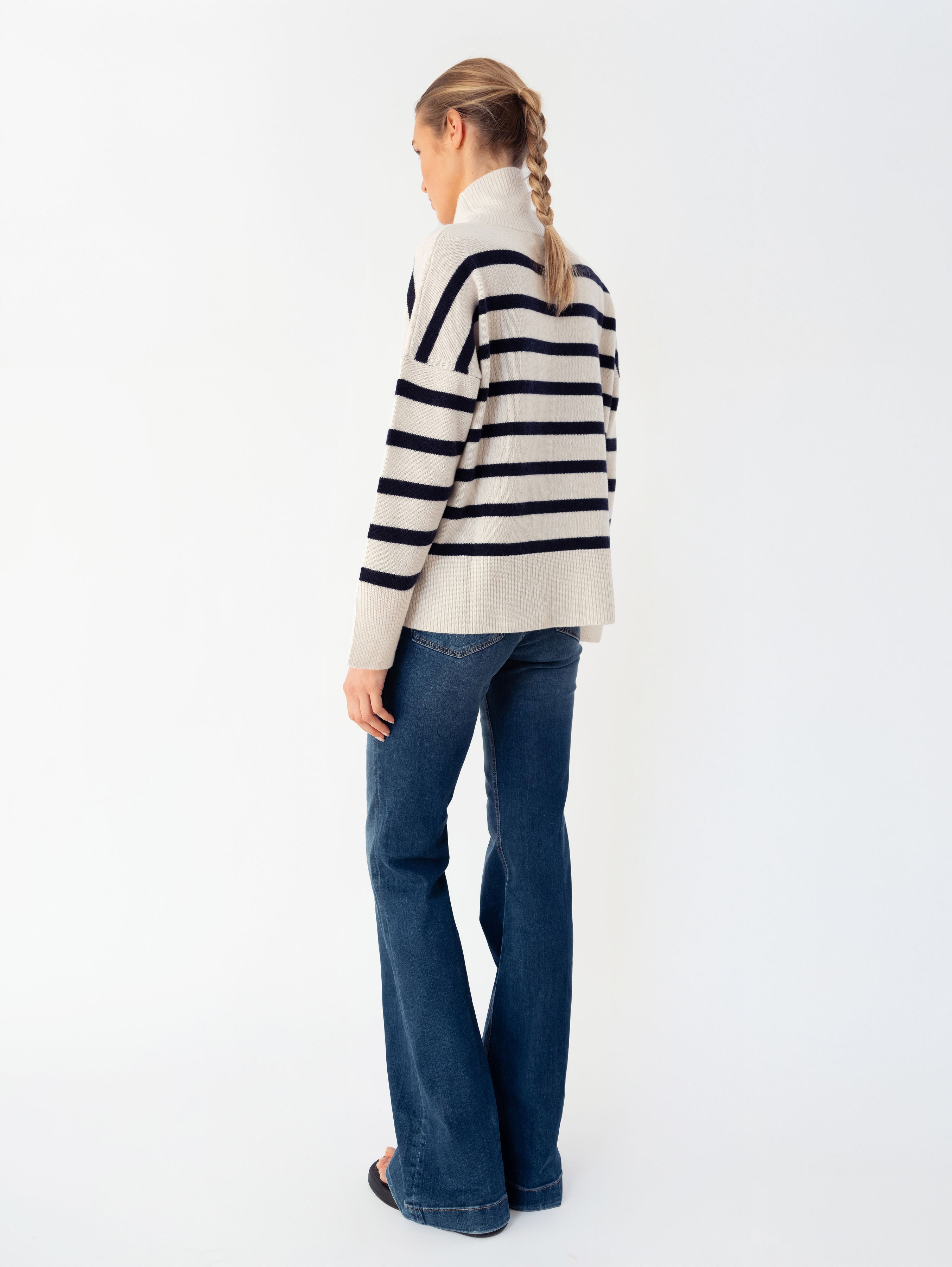 KATE SWEATER IN VANILLA/OCEAN