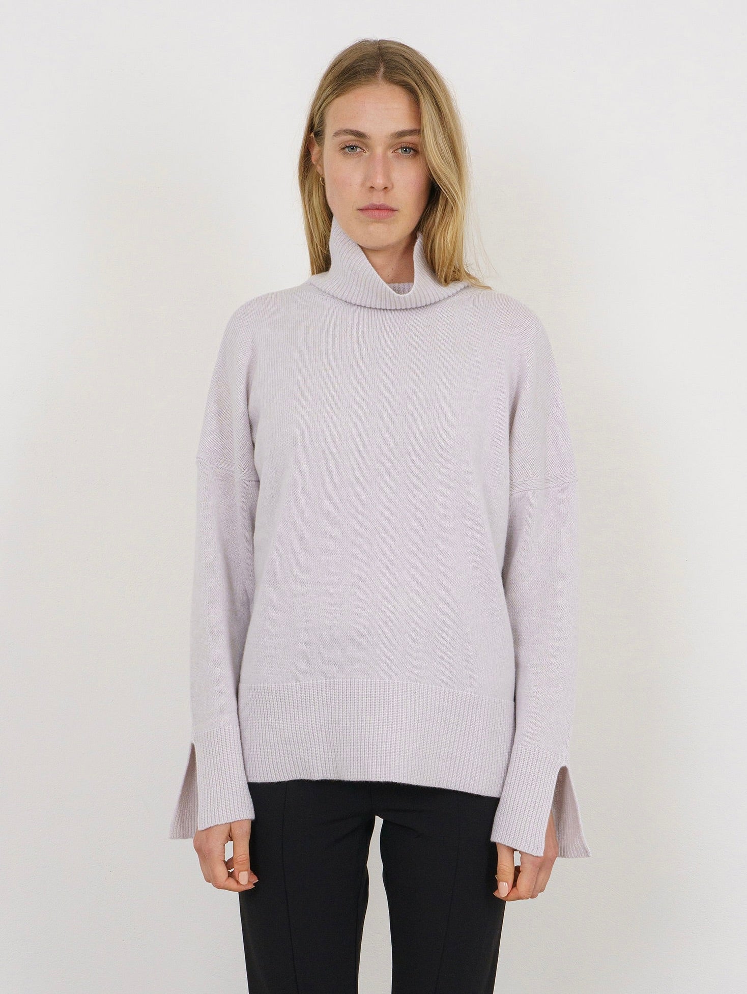 KATE SWEATER IN ICEBERG