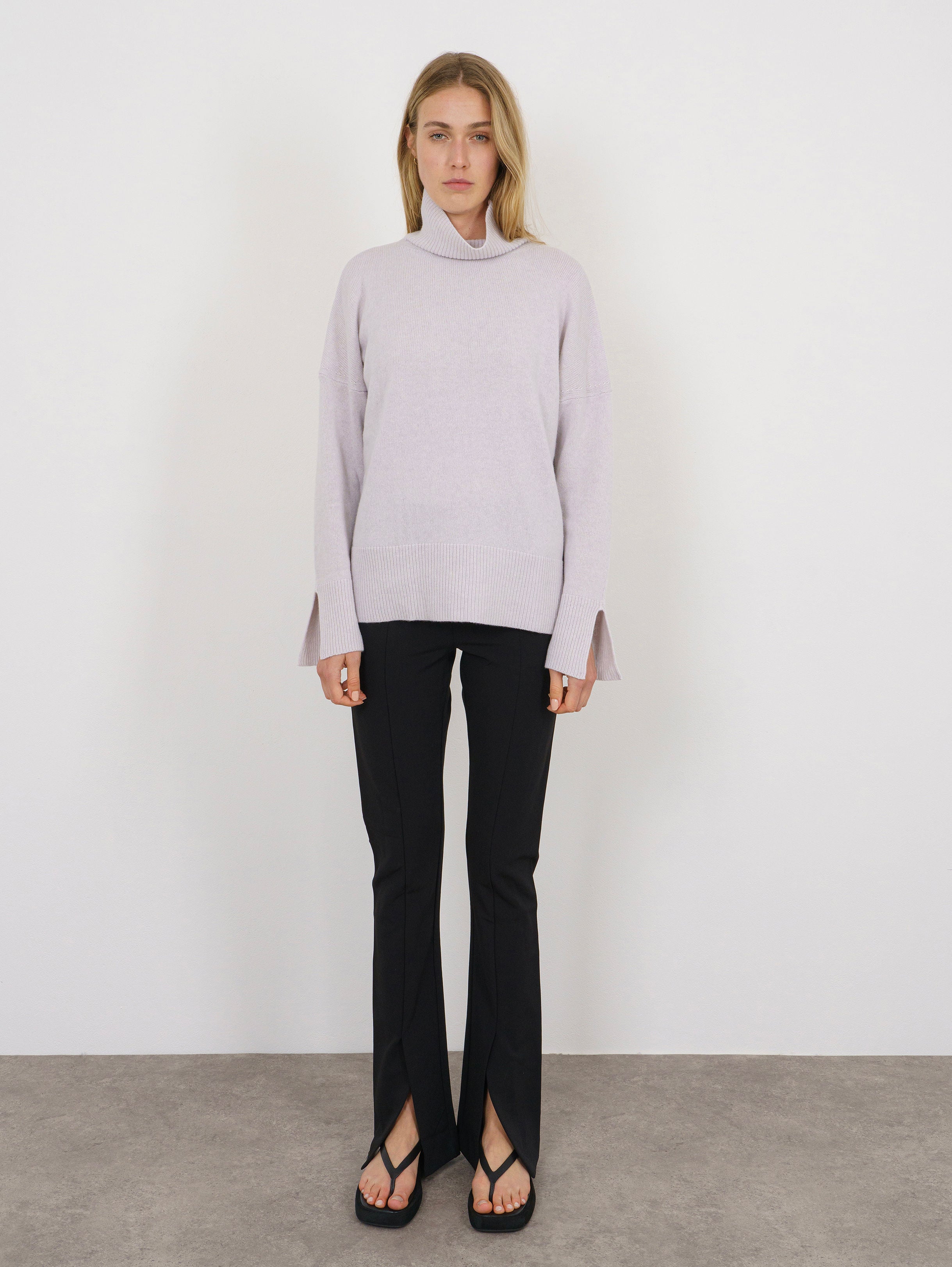 KATE SWEATER IN ICEBERG