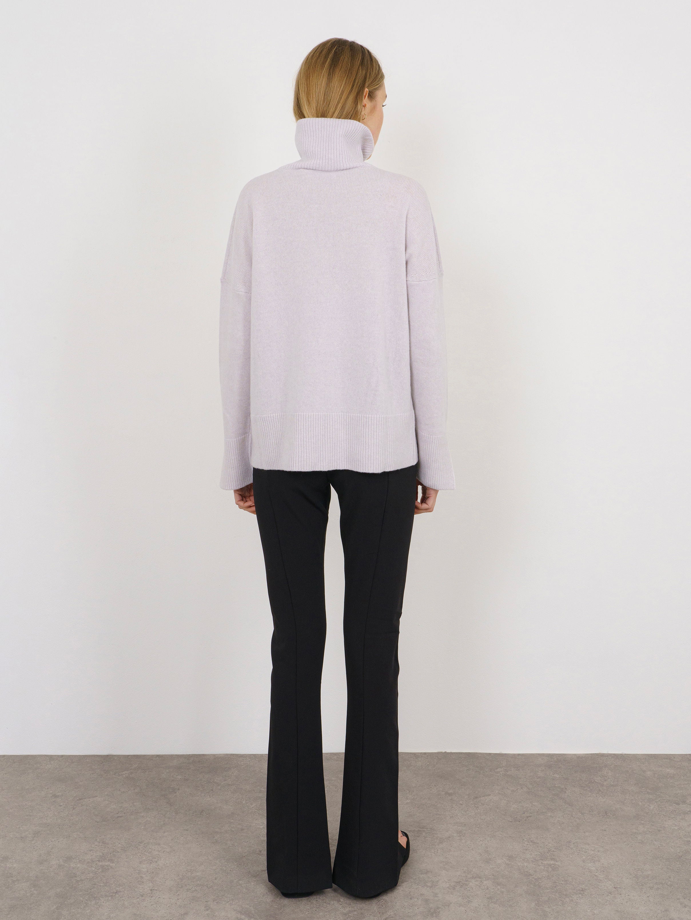KATE SWEATER IN ICEBERG