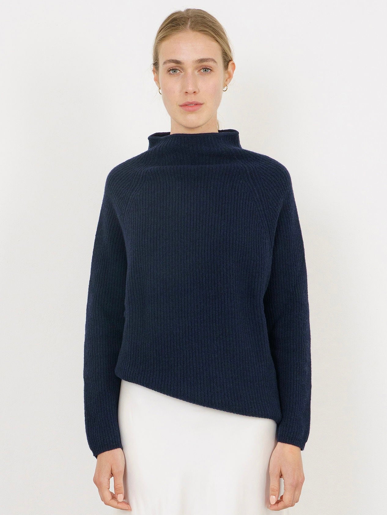 MANON SWEATER IN OCEAN