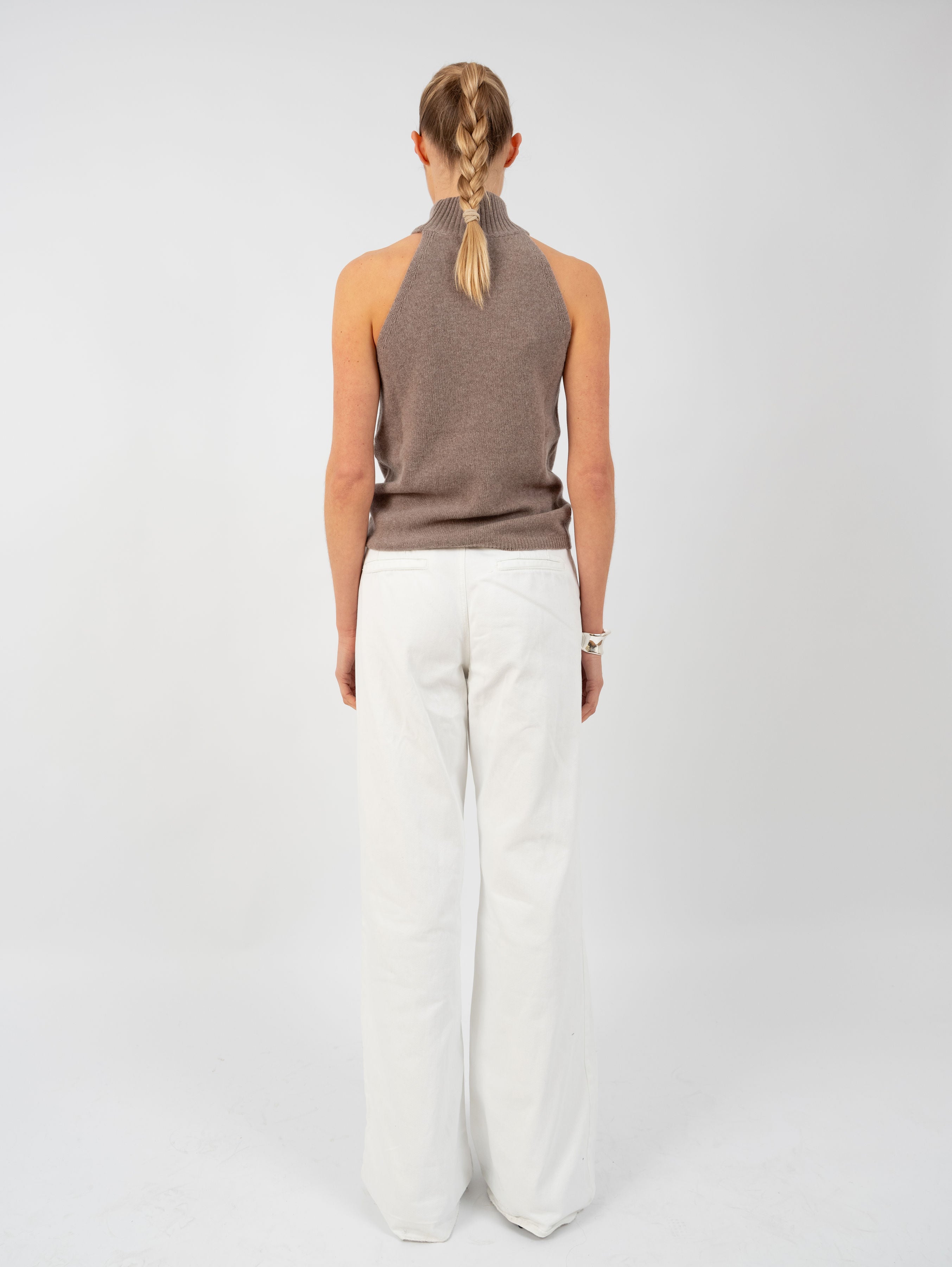 MELIS TOP IN TIMELESS TAUPE