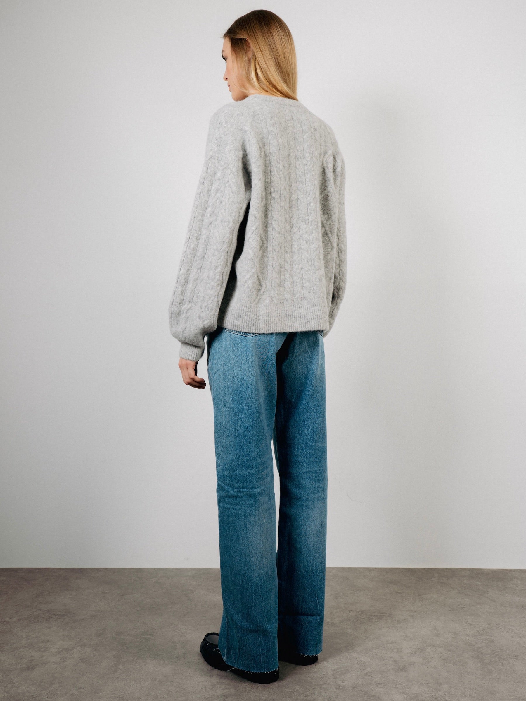 PATRICIA CABLE SWEATER IN GREY MARBLE