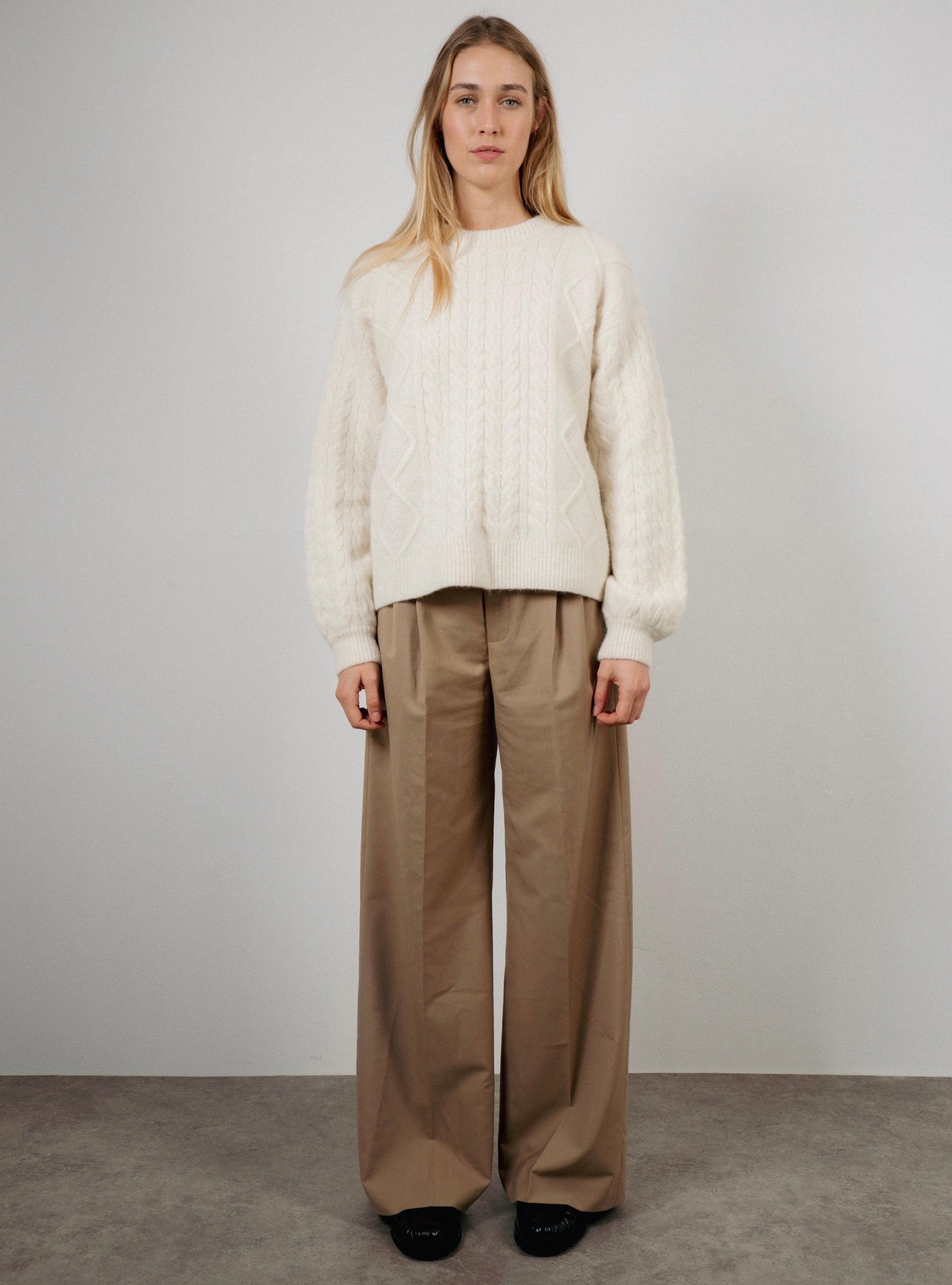 PATRICIA CABLE SWEATER IN MILK FOAM