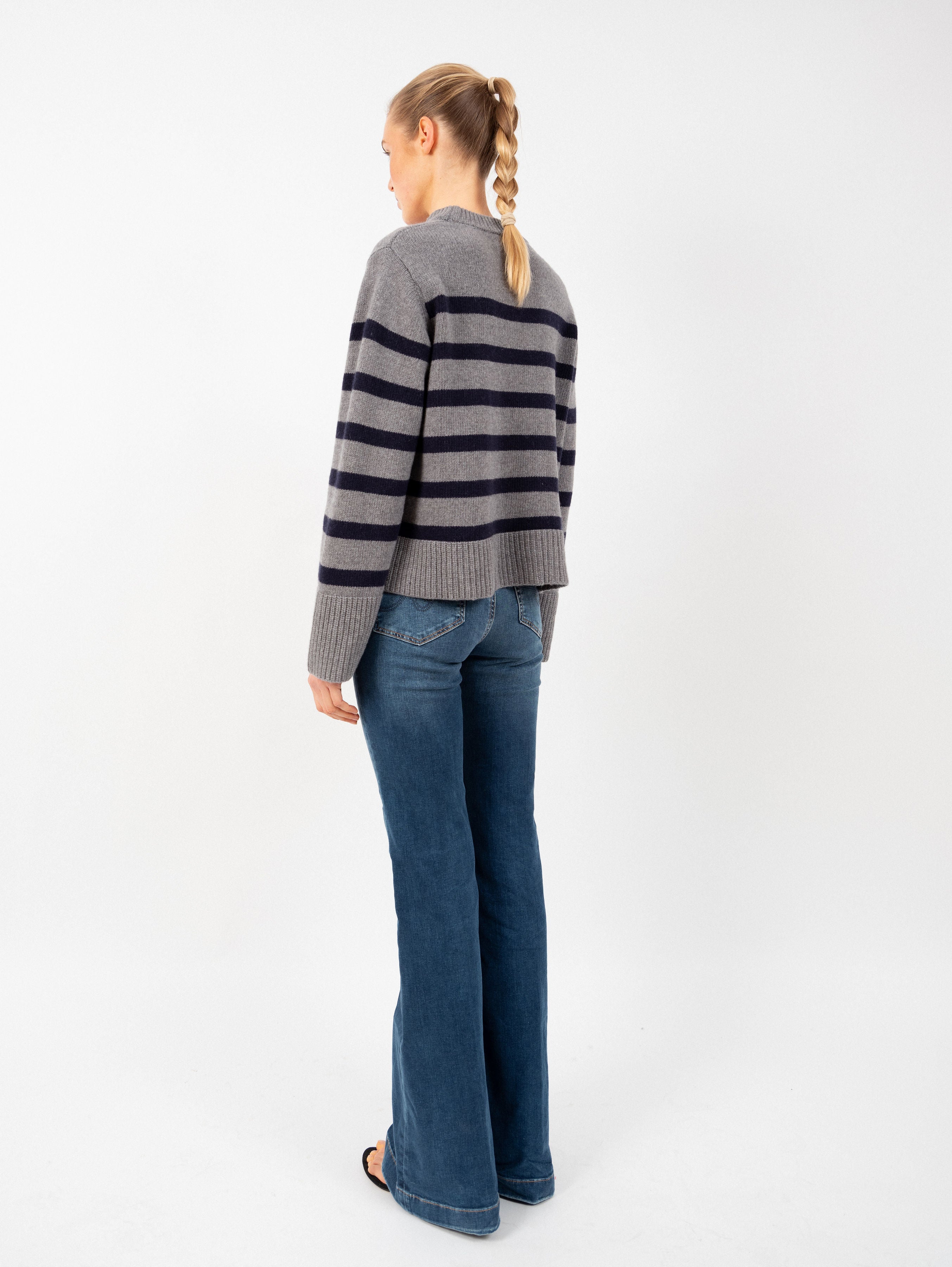 PAULI SWEATER IN STONE / OCEAN