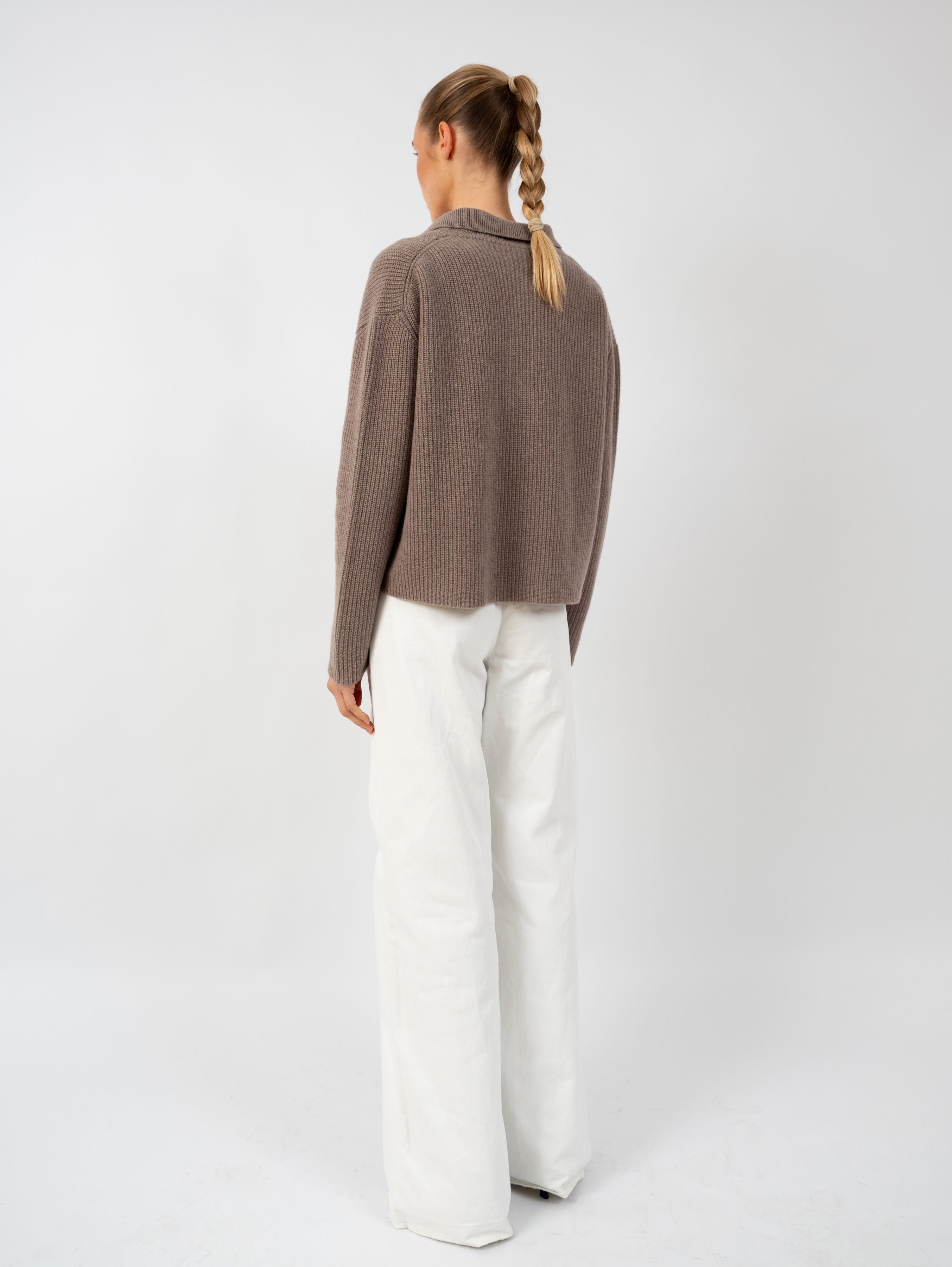 STELLA POLO IN TIMELESS TAUPE