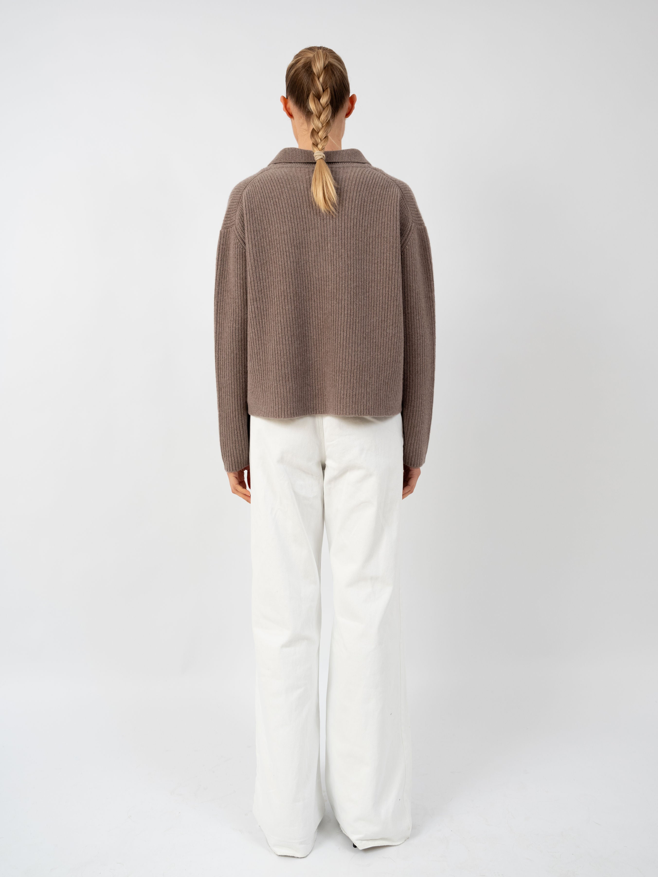 STELLA POLO IN TIMELESS TAUPE