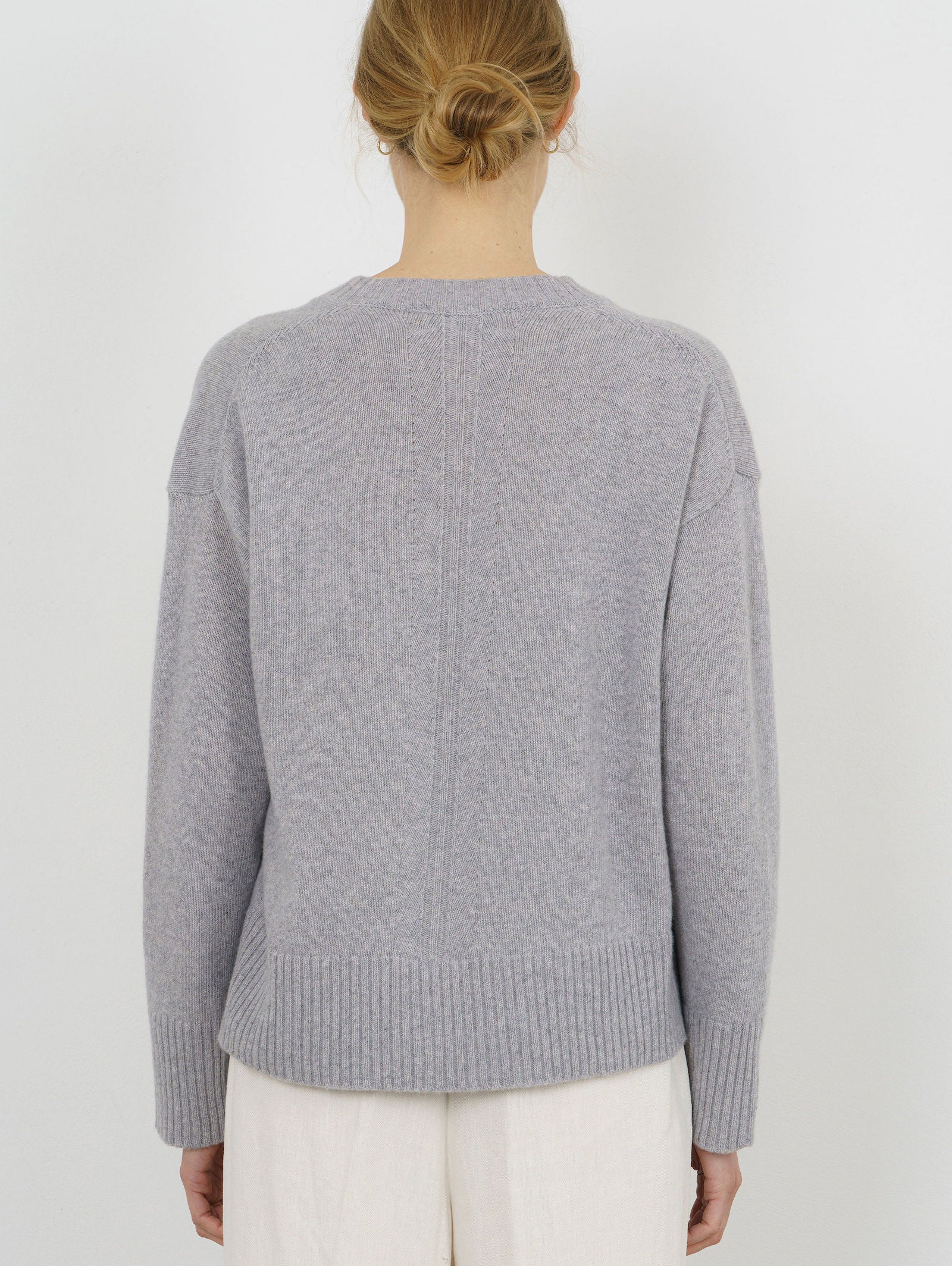 VALERIE SWEATER IN OYSTER GREY