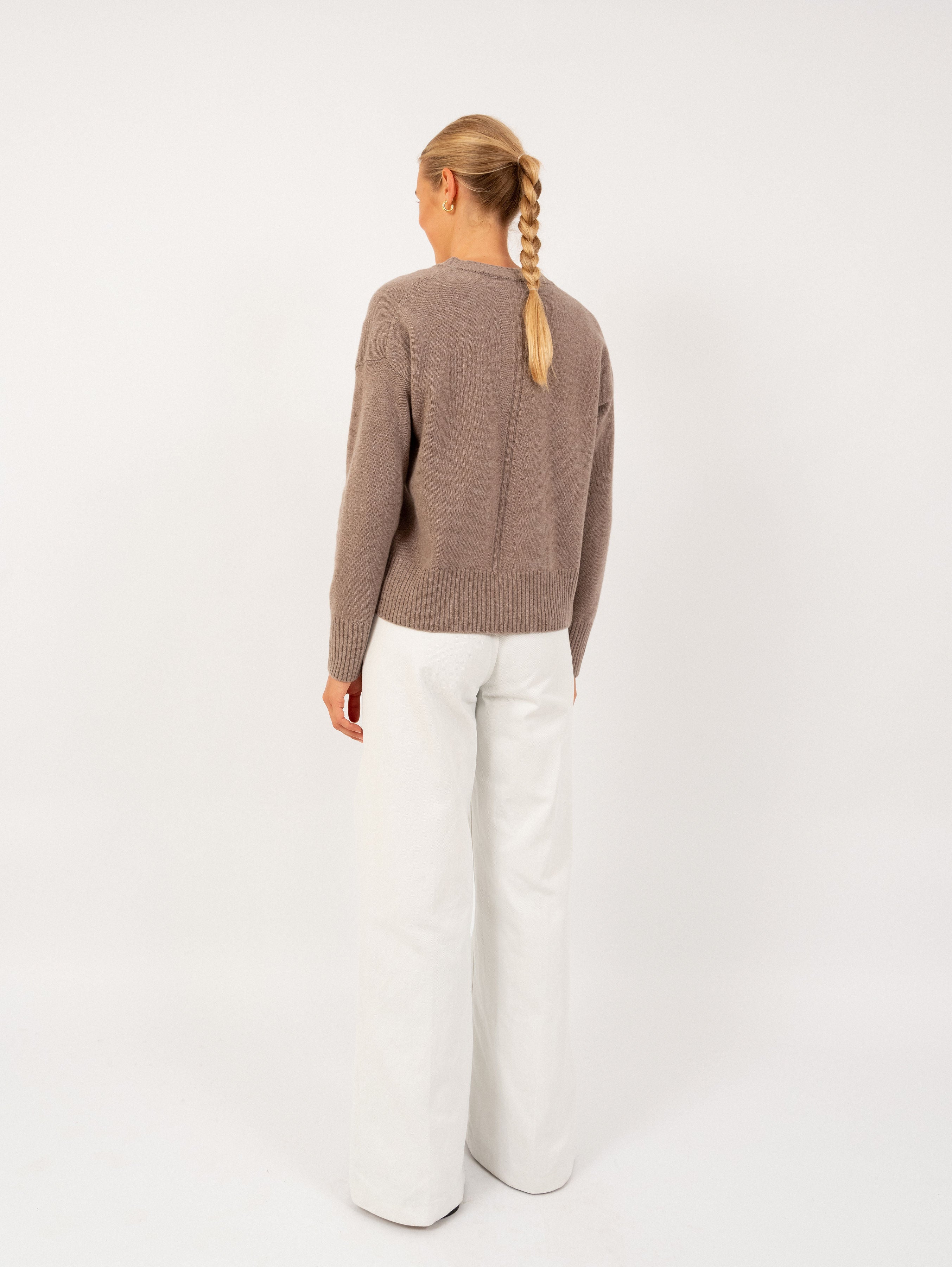 VALERIE SWEATER IN TIMELESS TAUPE