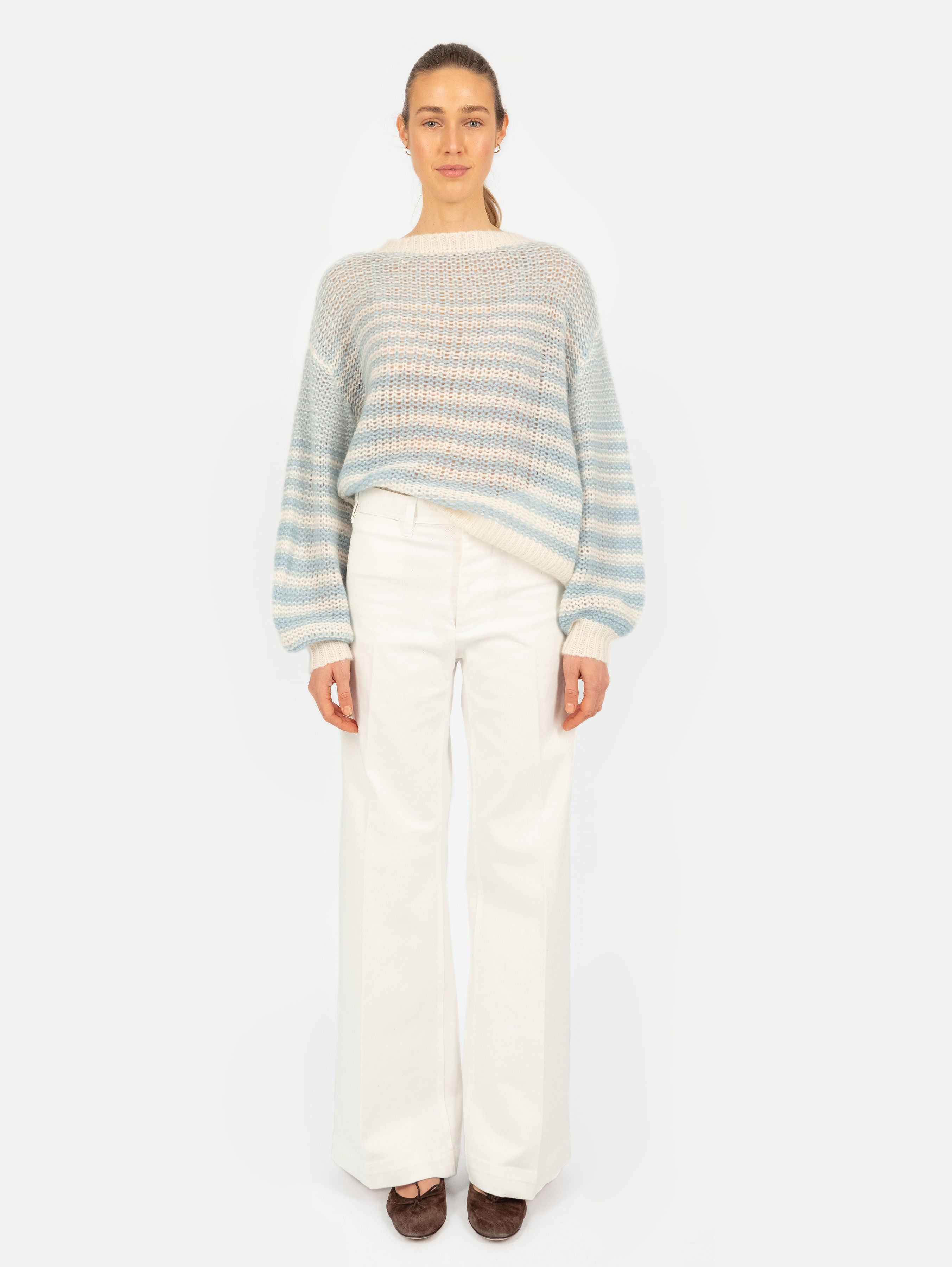 JOSEFINE SWEATER IN LIGHT BLUE