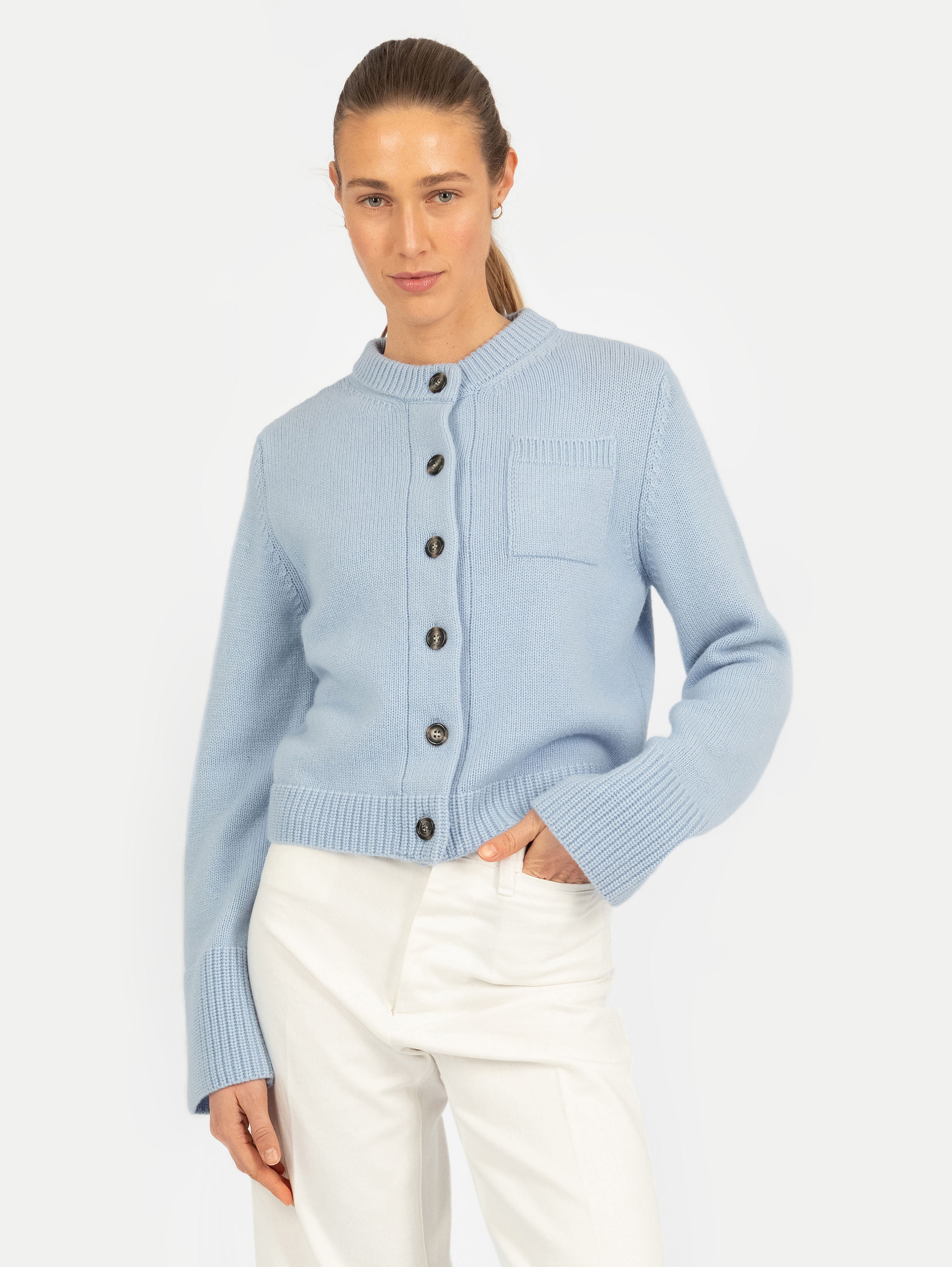 LILLY CARDIGAN IN SKY