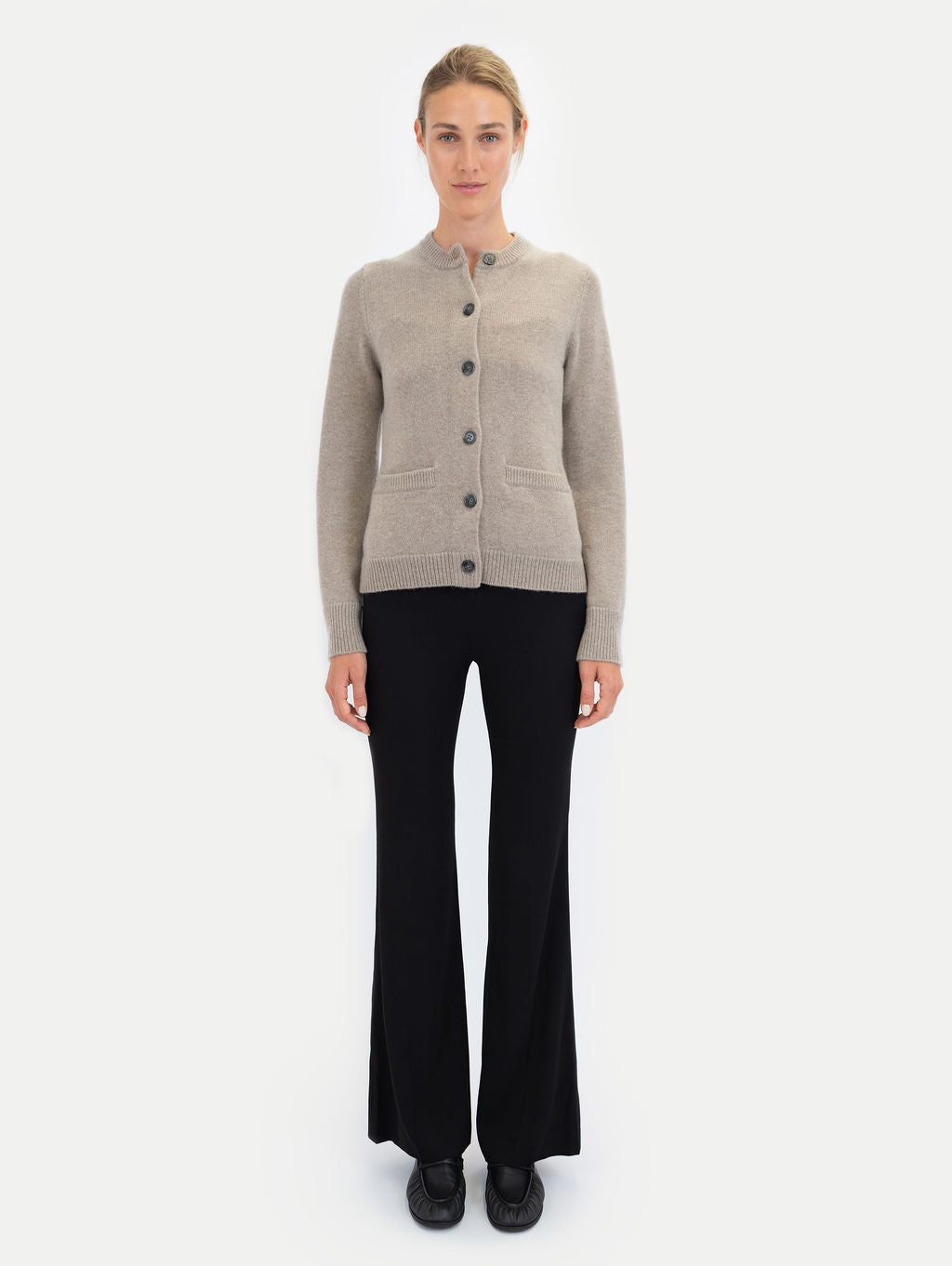 DEA CARDIGAN IN ALMOND POWDER