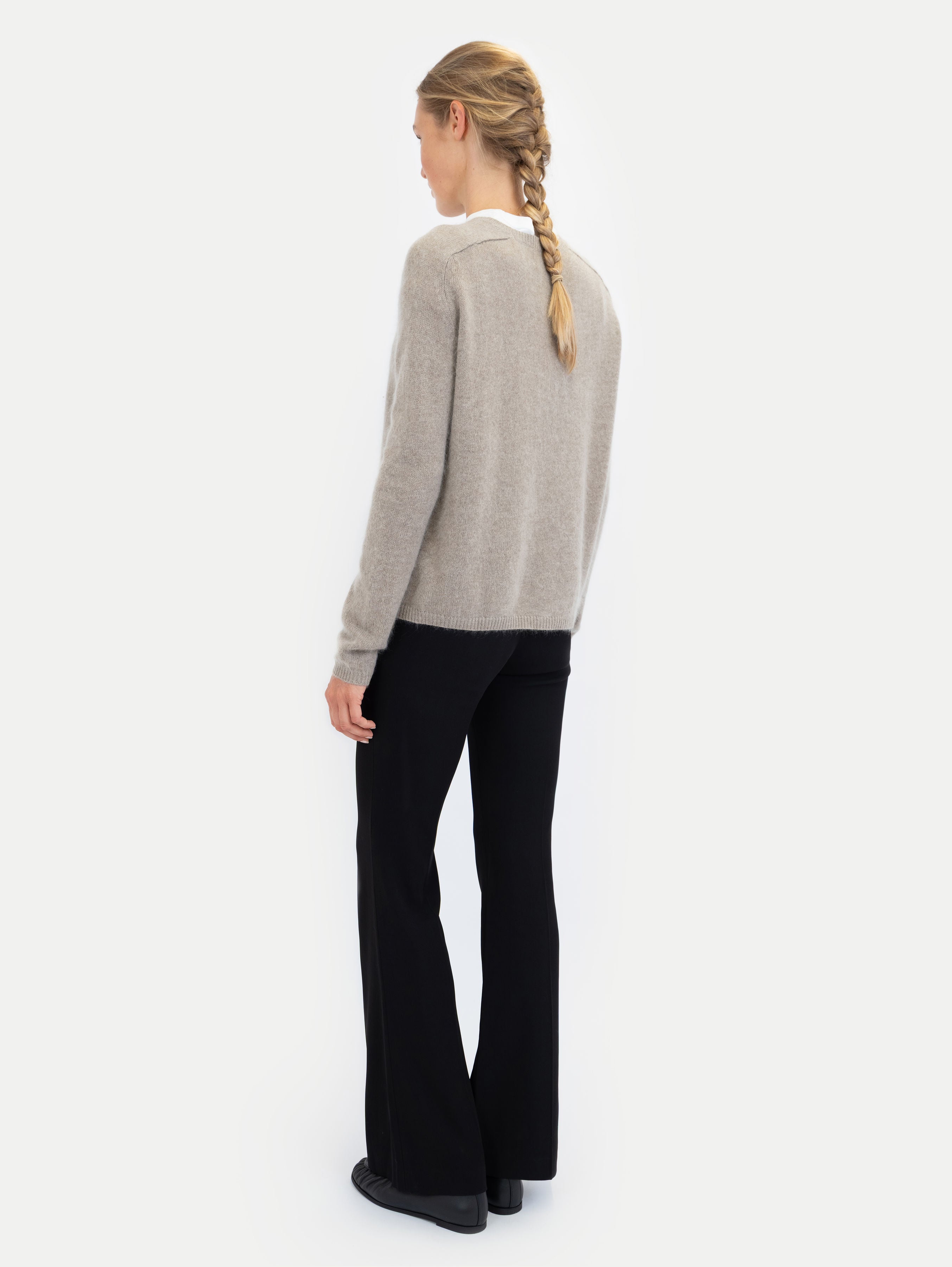 THEA SWEATER IN ALMOND POWDER