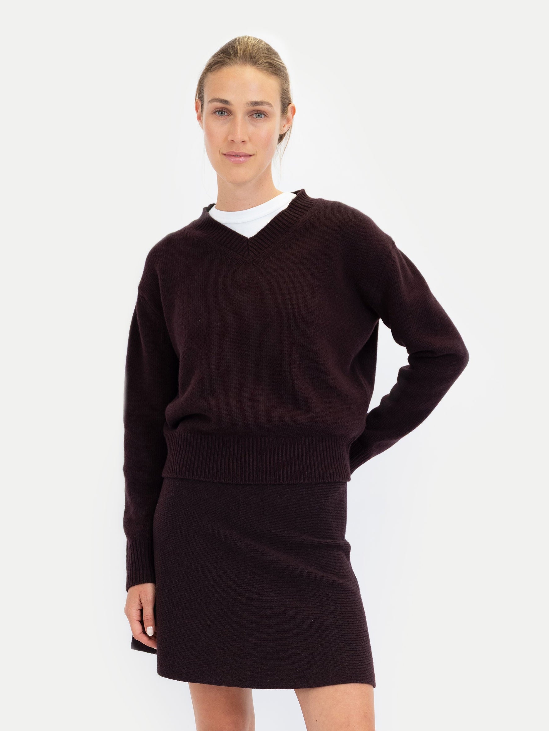 VIOLET SWEATER IN MELANZANE