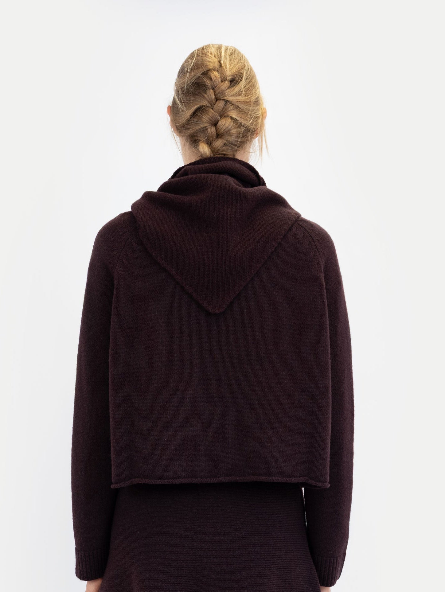 CARA SCARF IN MELANZANE