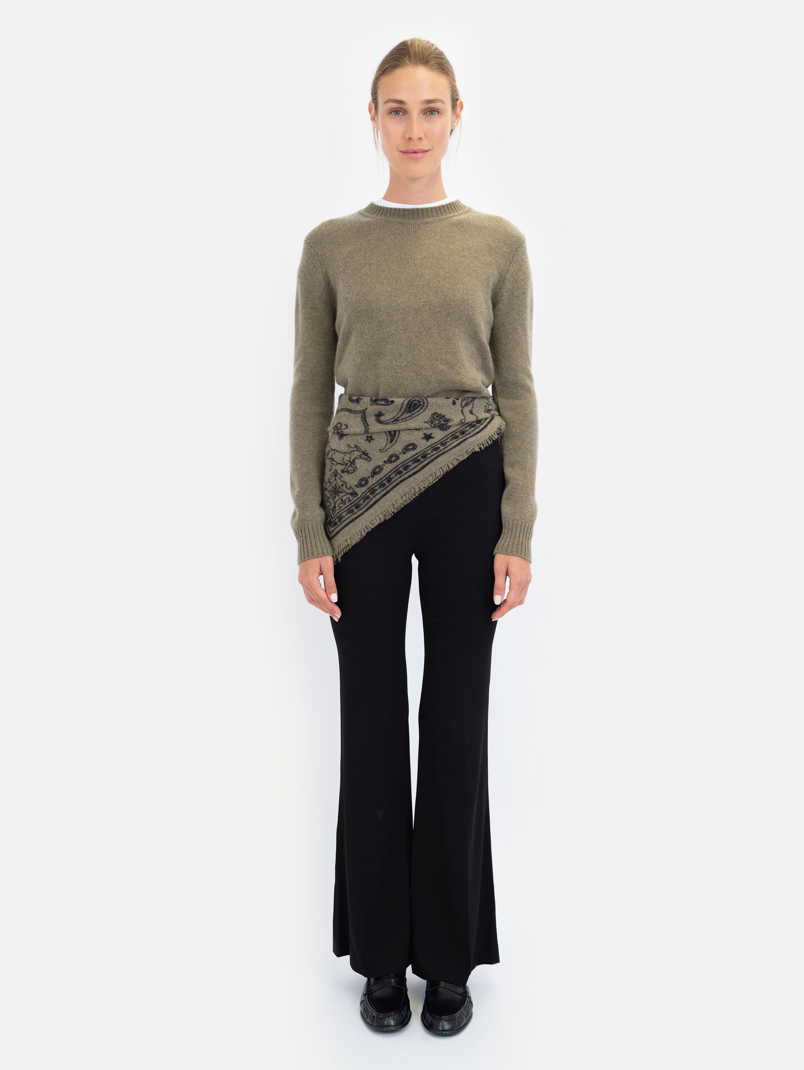 NELE SCARF SMALL IN BREEN