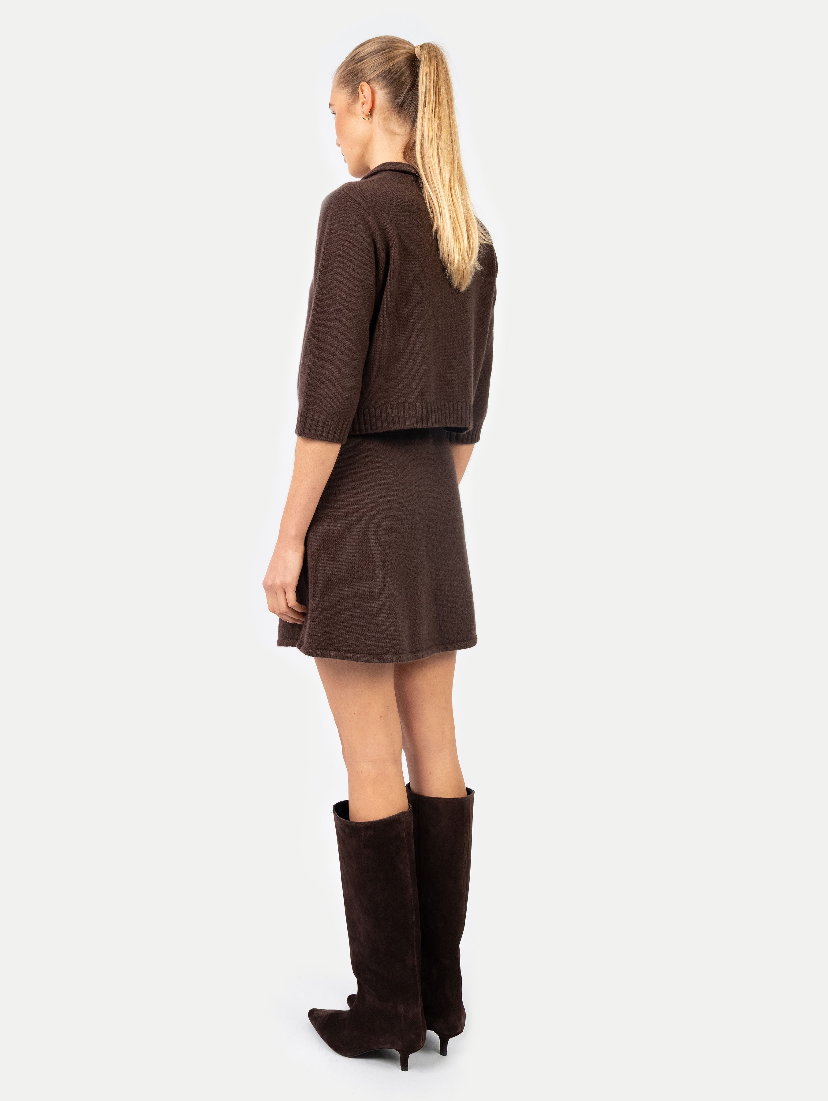 LAURA SKIRT IN TRUFFLE BROWN