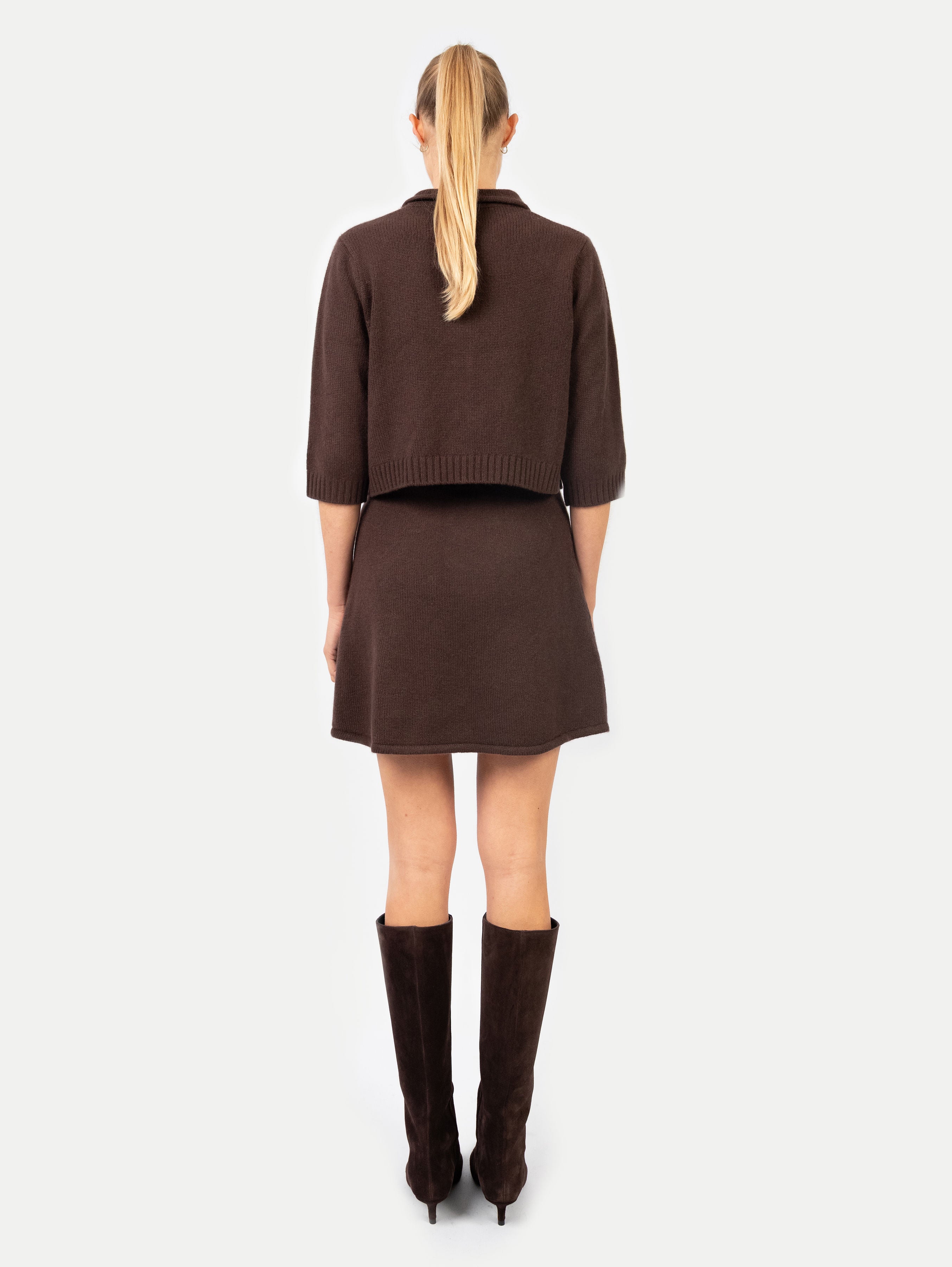 LAURA SKIRT IN TRUFFLE BROWN