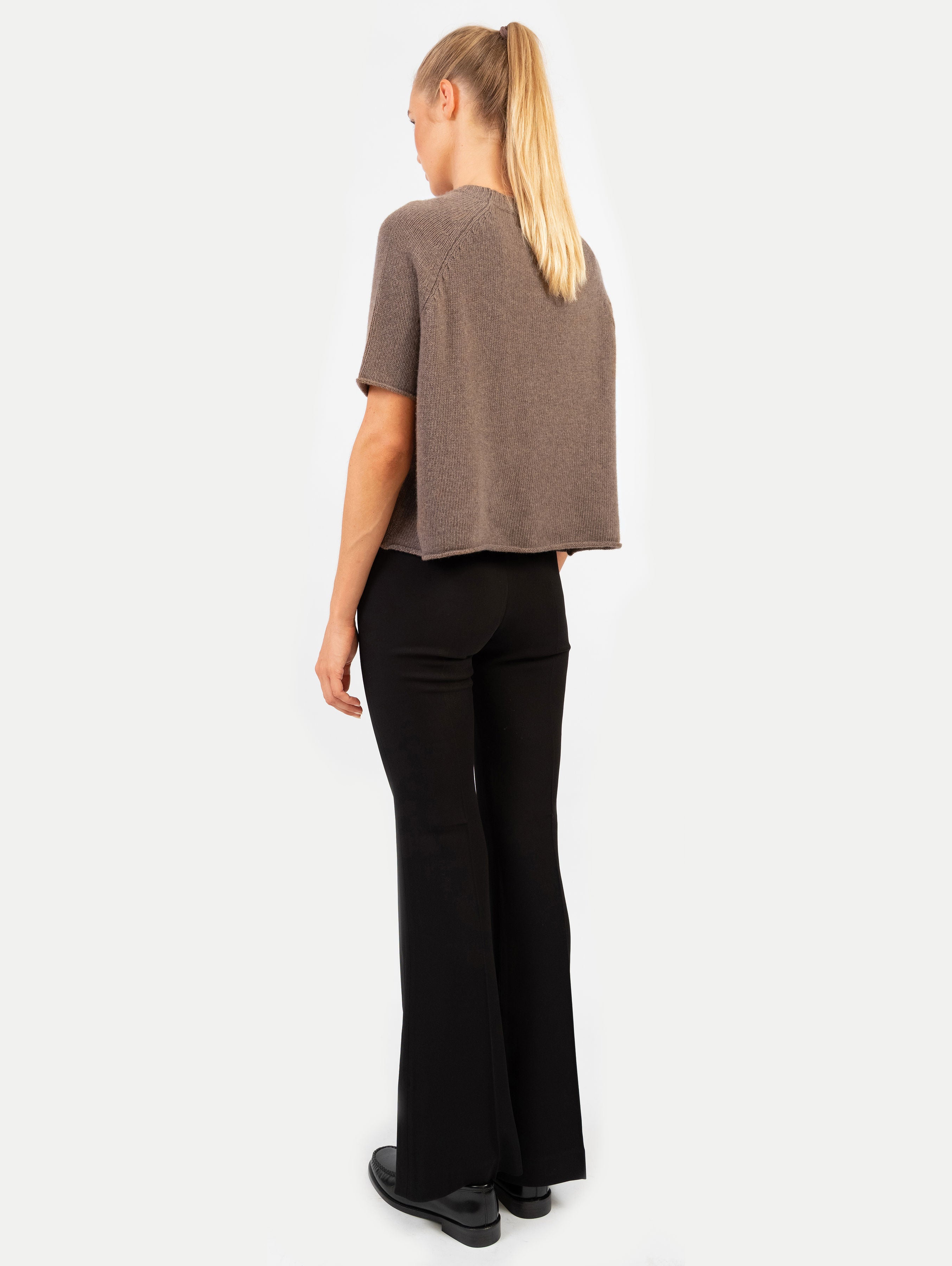 GRETA SWEATER IN DARK NOUGAT