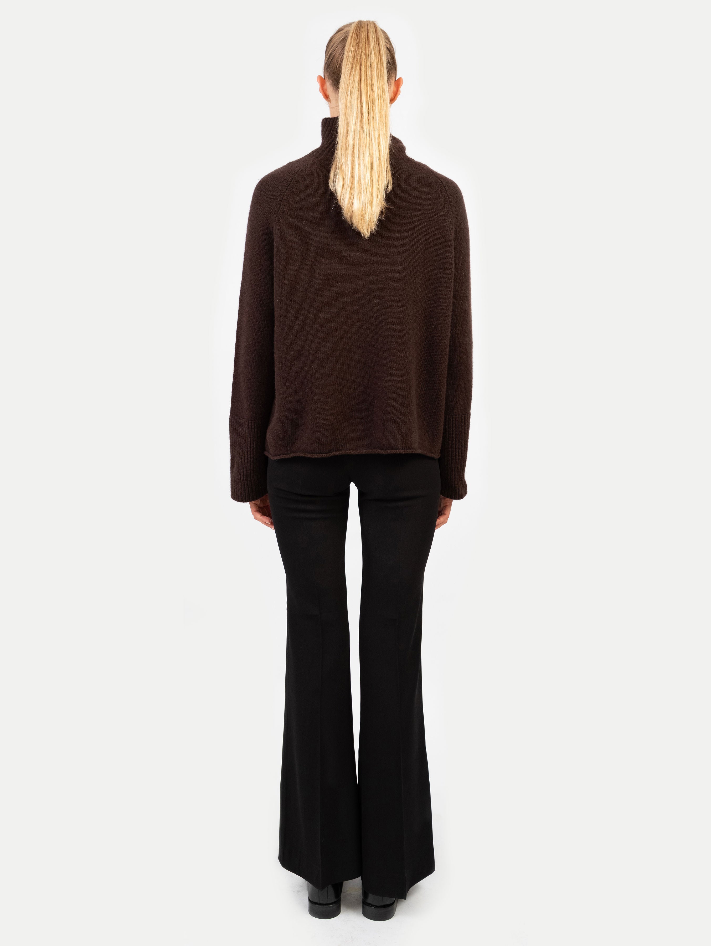PIPPA SWEATER IN ESPRESSO