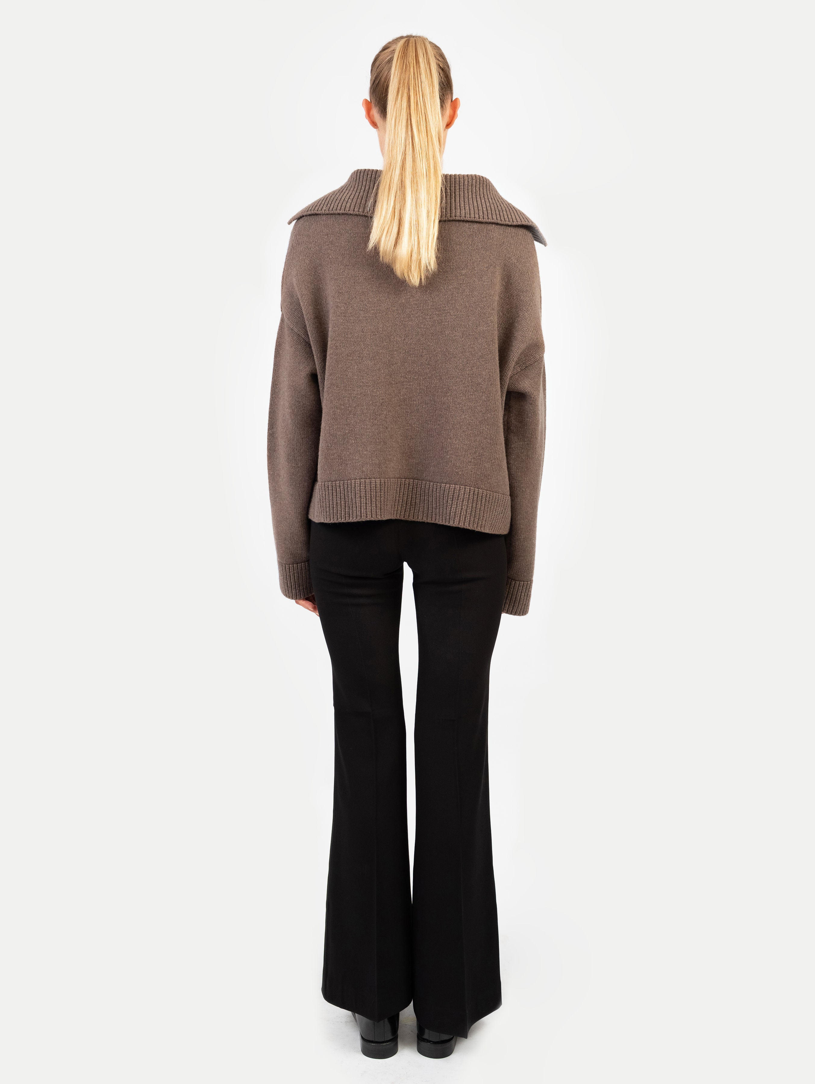VALENTINE SWEATER IN DARK NOUGAT