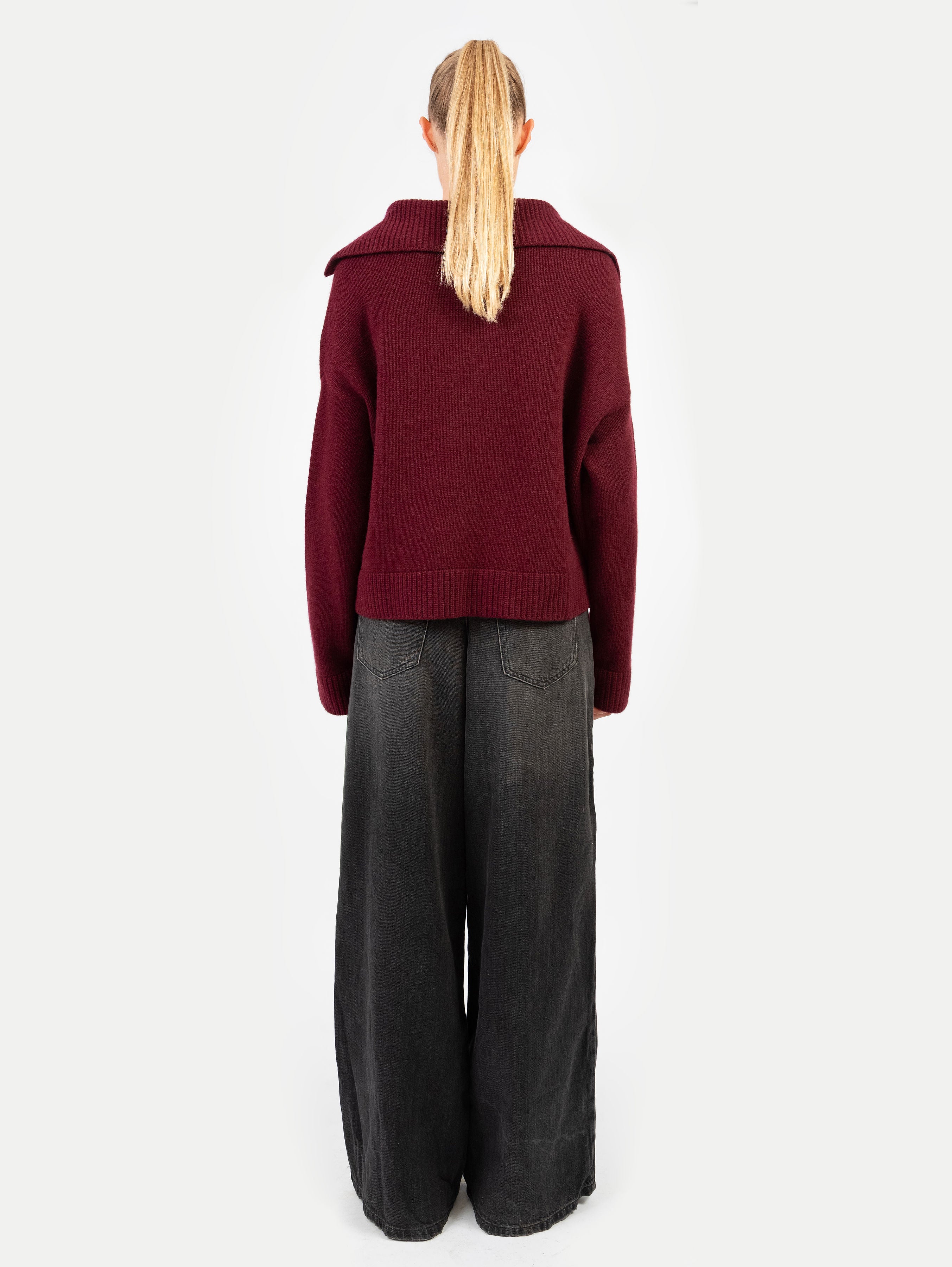 VALENTINE SWEATER IN DARK CHERRY