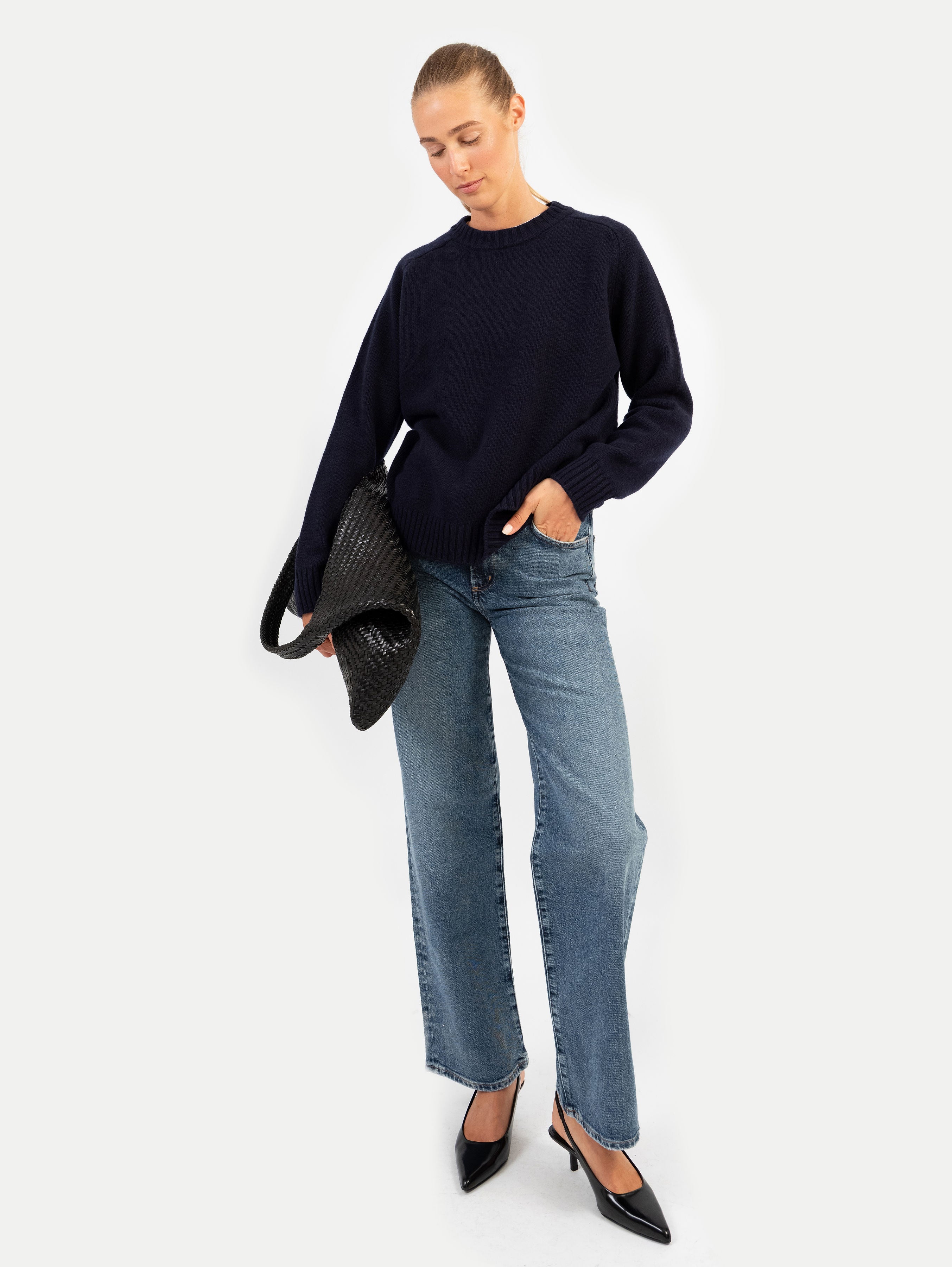 MARY SWEATER IN DEEP BLUE