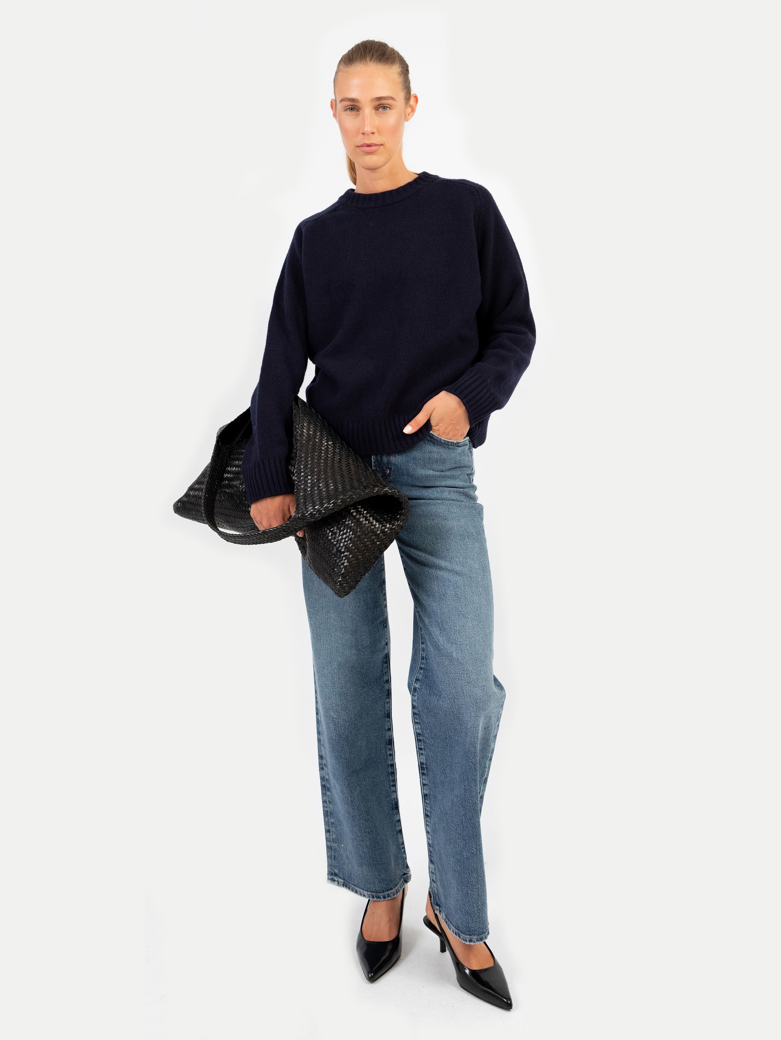 MARY SWEATER IN DEEP BLUE