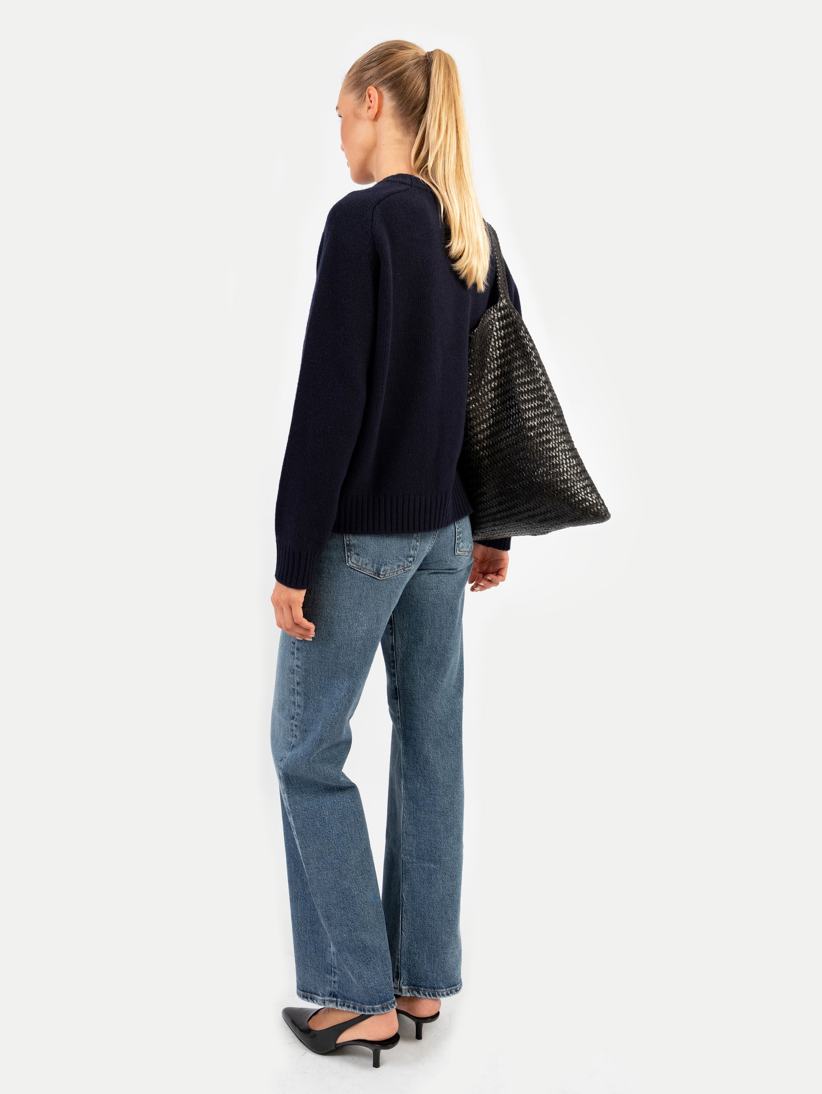 MARY SWEATER IN DEEP BLUE