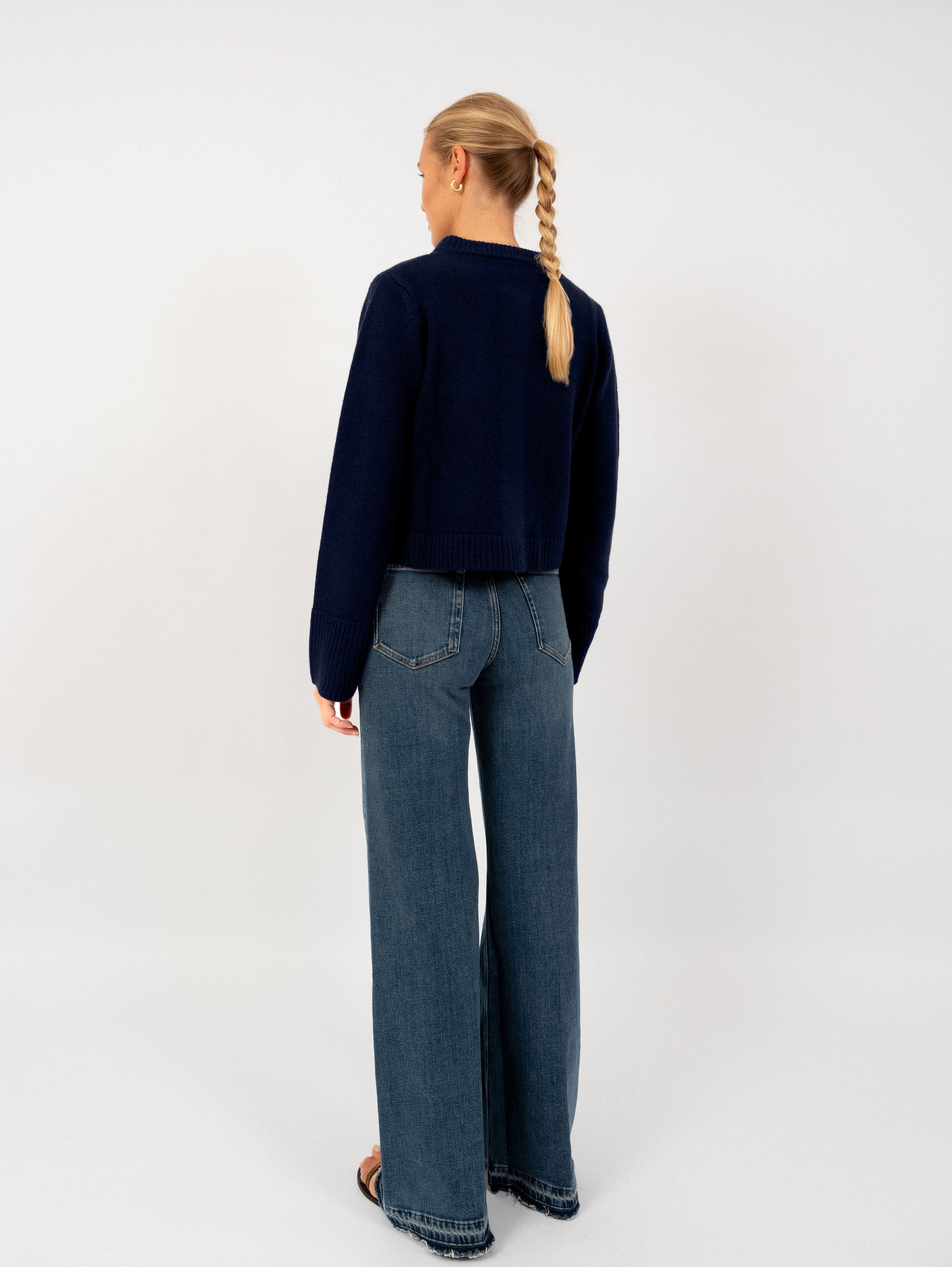 LILLY CARDIGAN IN DEEP BLUE