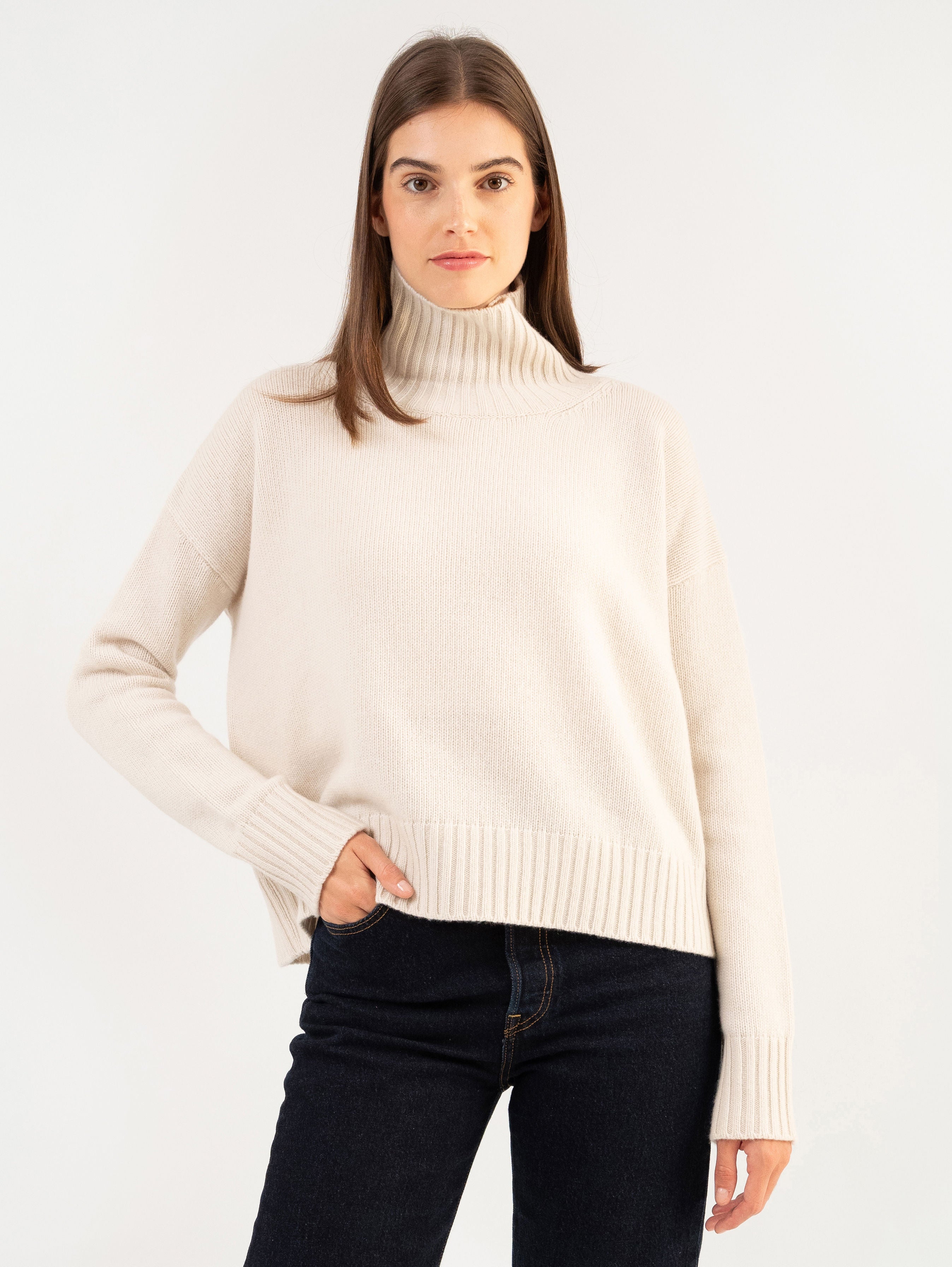 EMMA SWEATER IN VANILLA