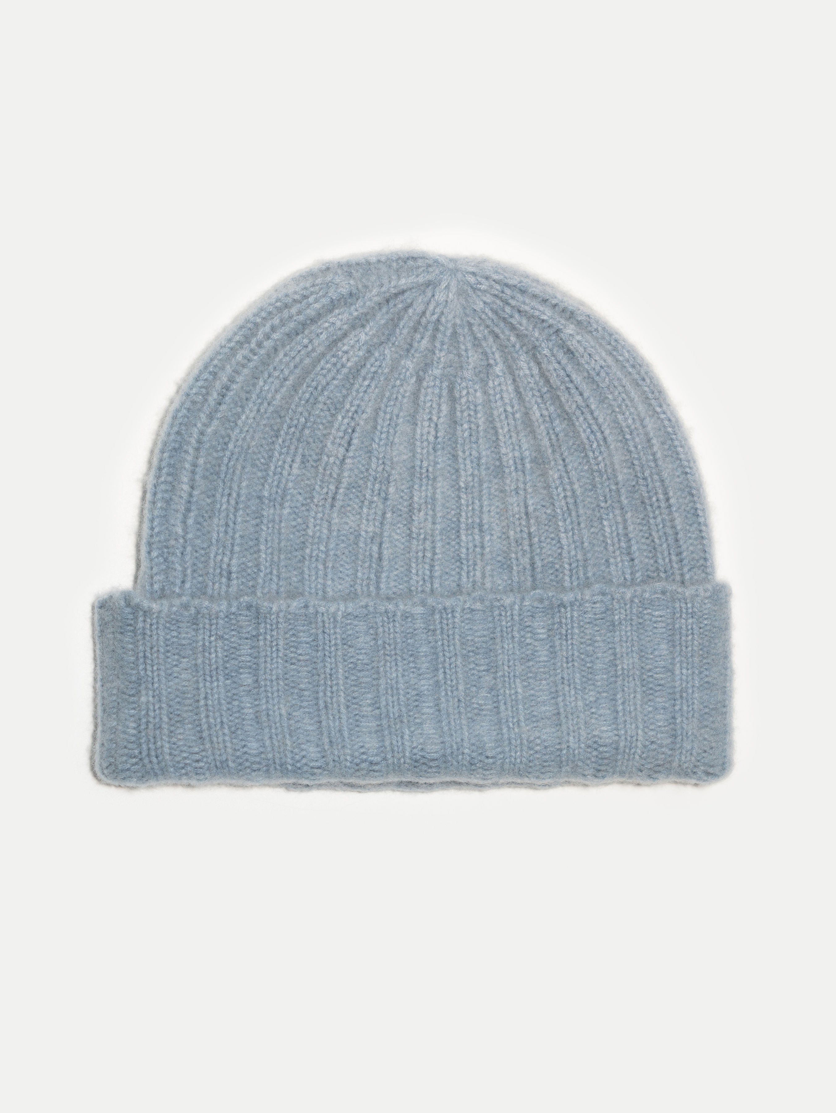LAURA BEANIE IN BLUEBERRY LATTE