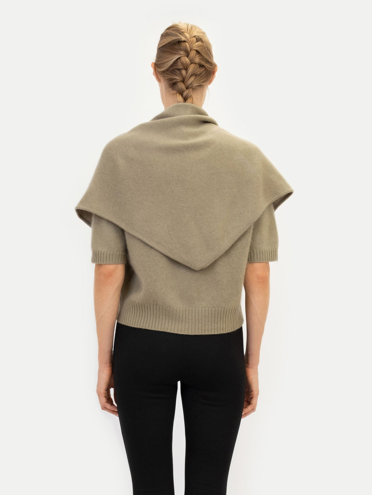 CAMI SCARF BRUSHED IN MOSS