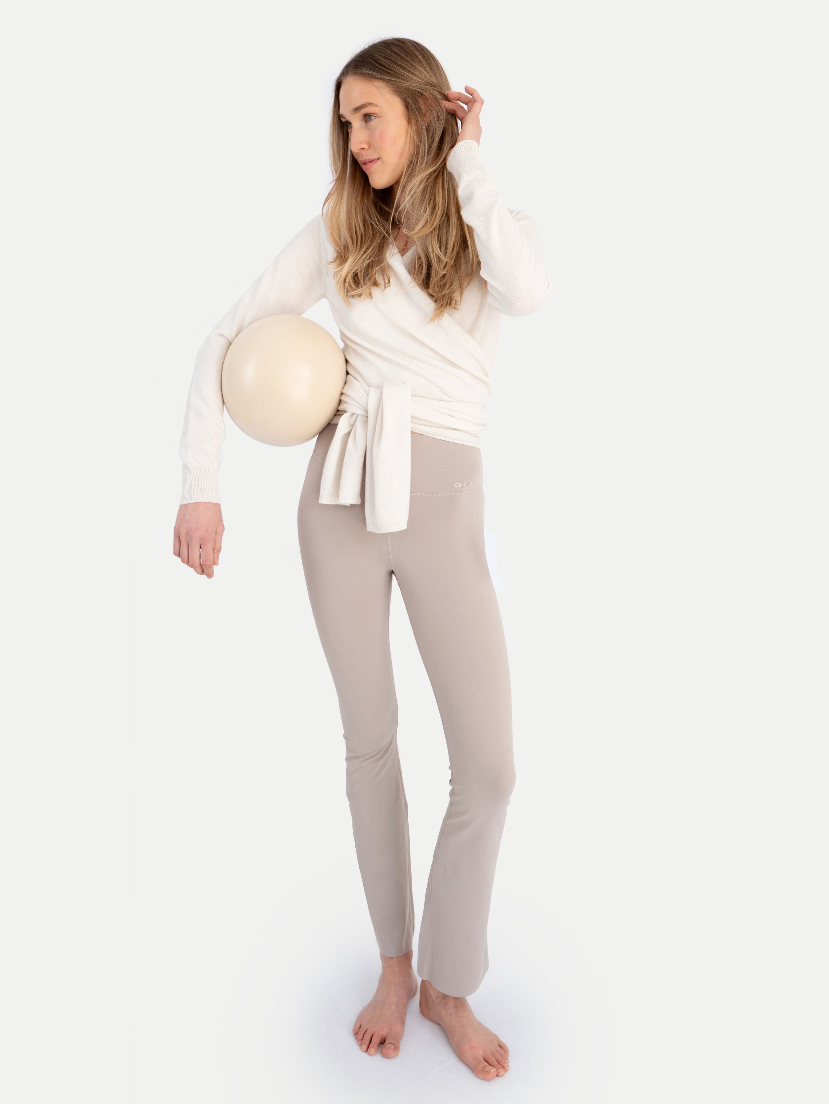 CAPE TOWN BONDI CARDIGAN IN VANILLA