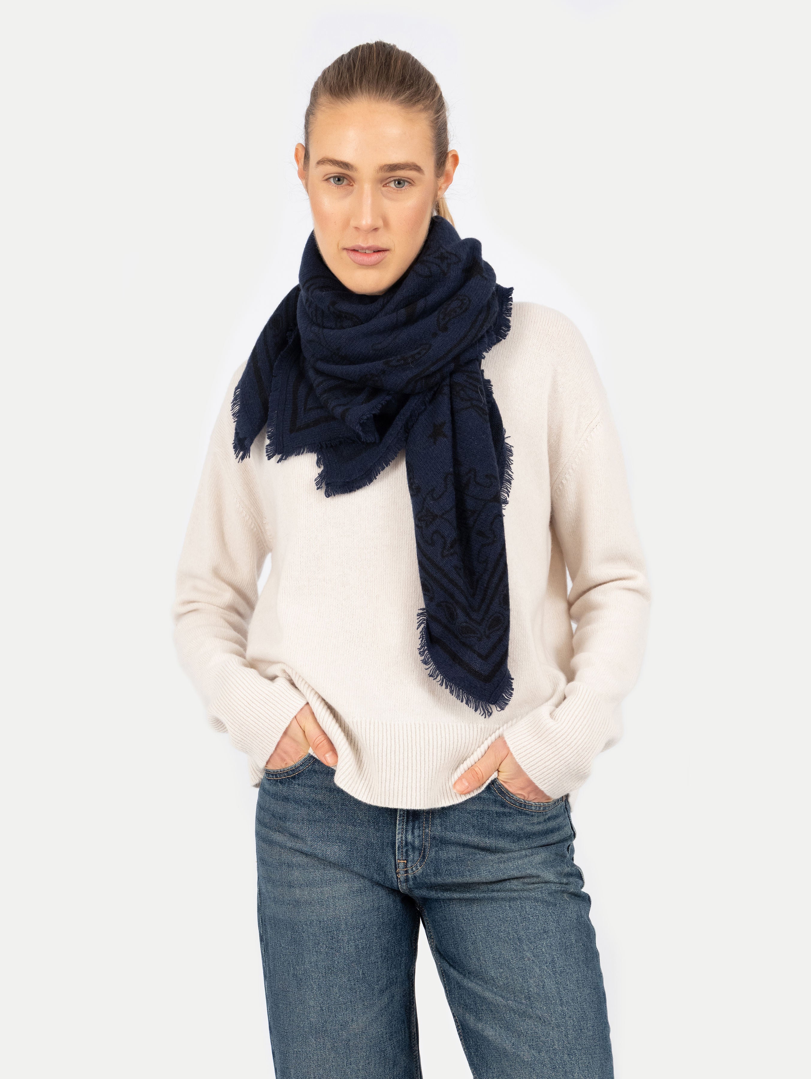 NELE SCARF BIG IN DEEP BLUE