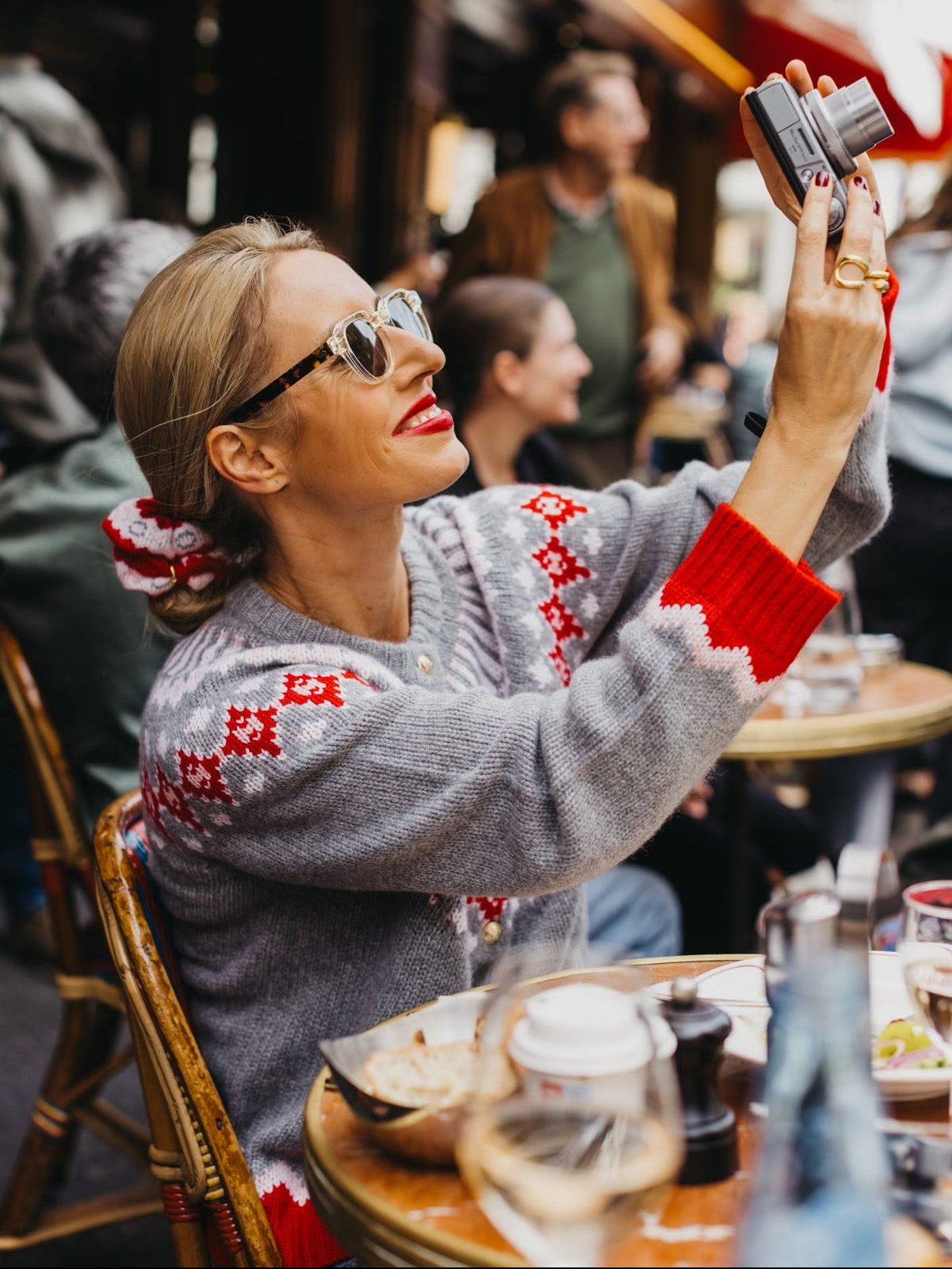 LAURA FAIR ISLE SCRUNCHY IN SALT GREY