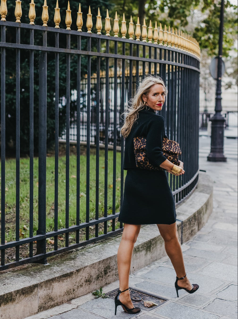 LAURA SKIRT IN BLACK SESAME