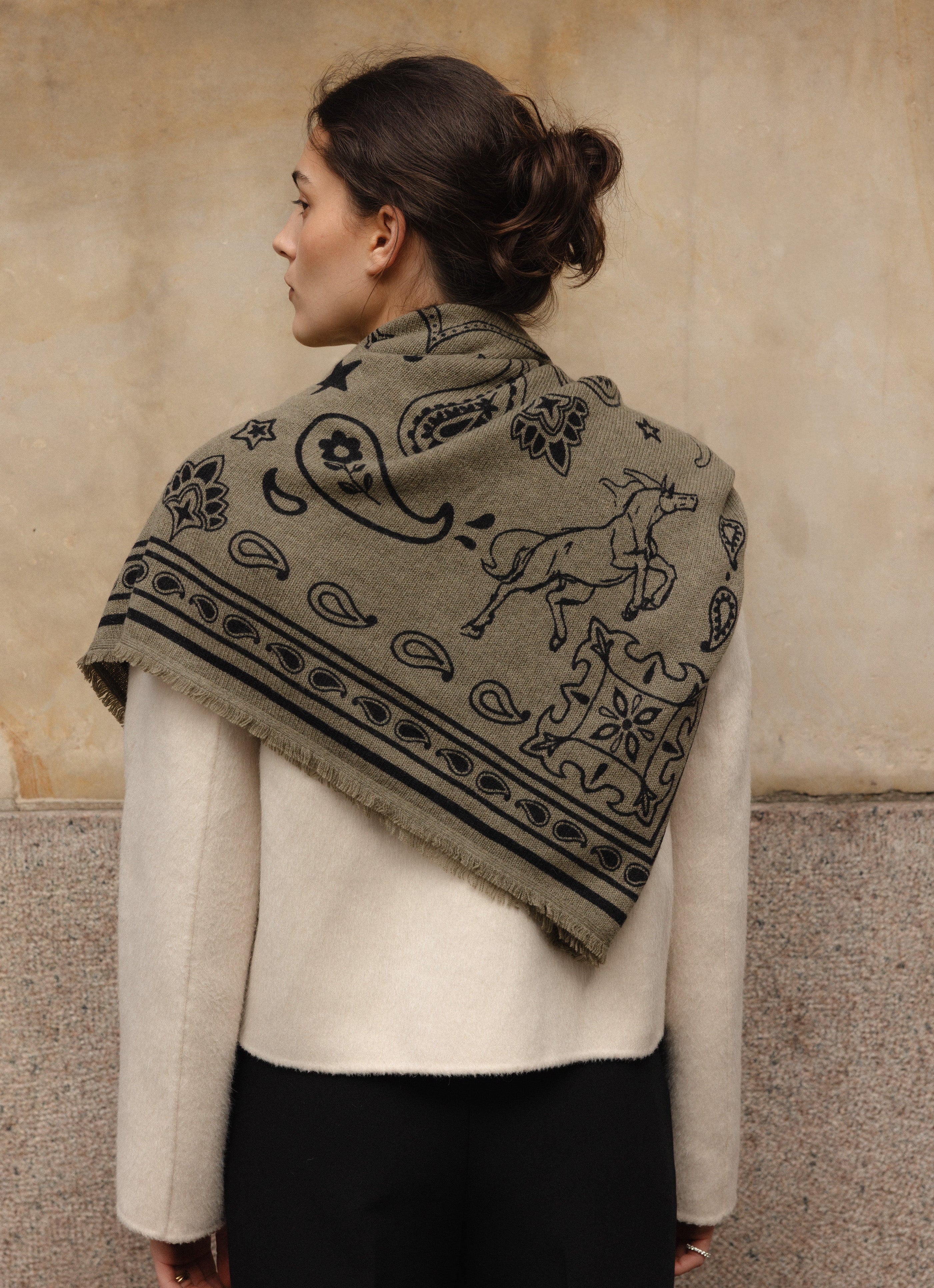 NELE SCARF BIG IN BREEN