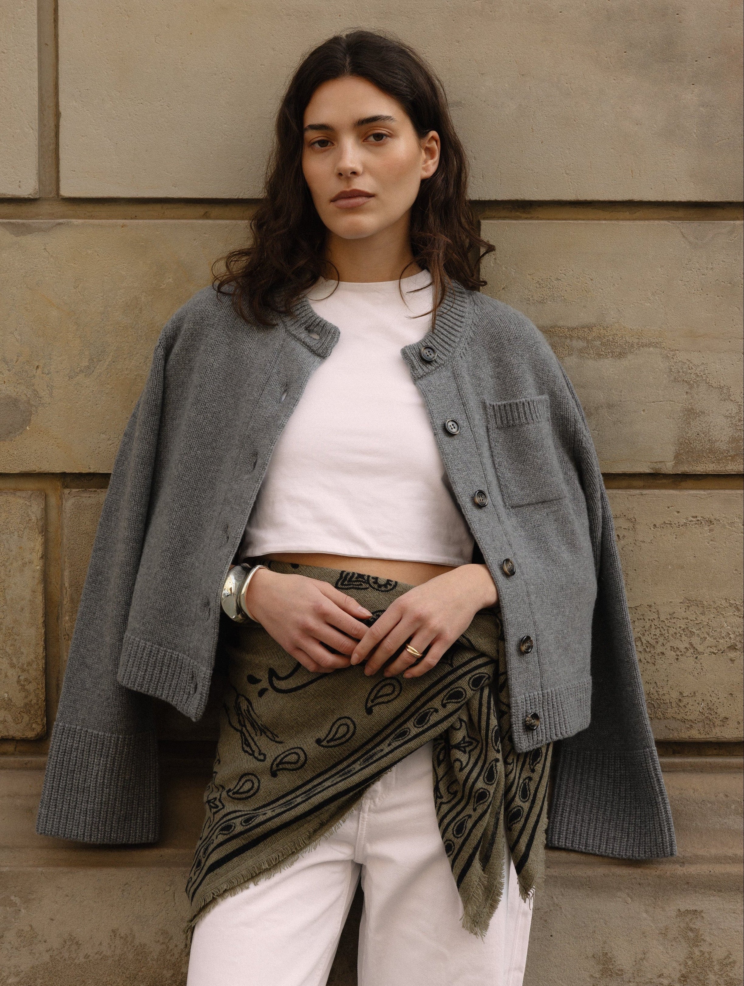 LILLY CARDIGAN IN STONE