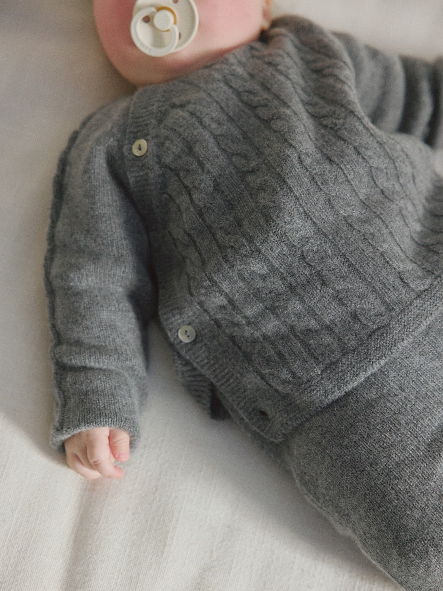 JOSEFINE SWEATER IN SMOKEY GREY