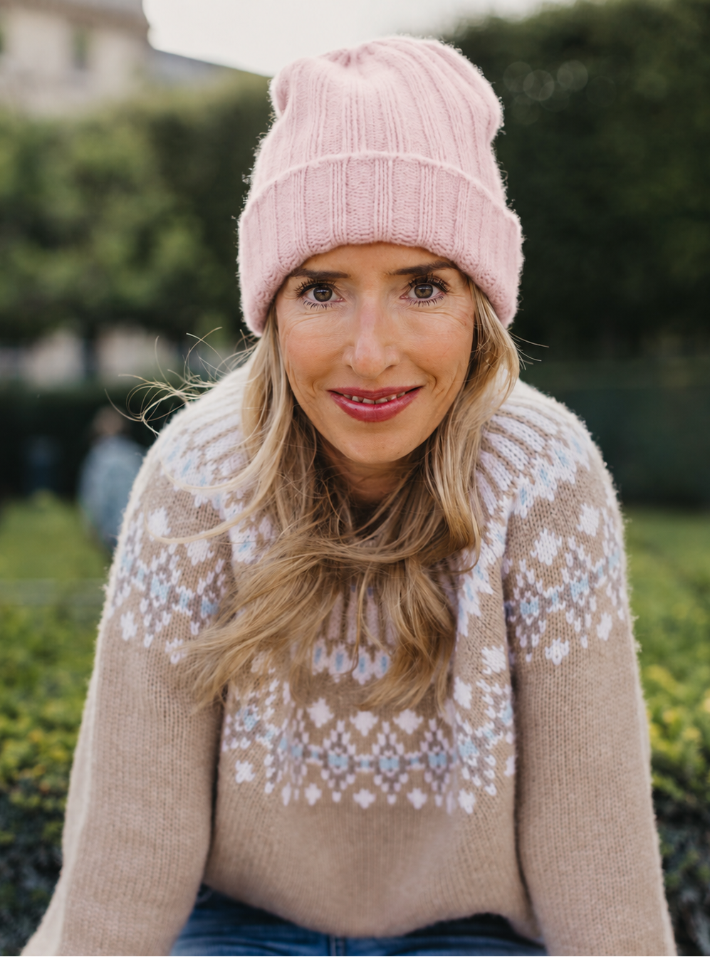 LAURA BEANIE IN POWDER KISS