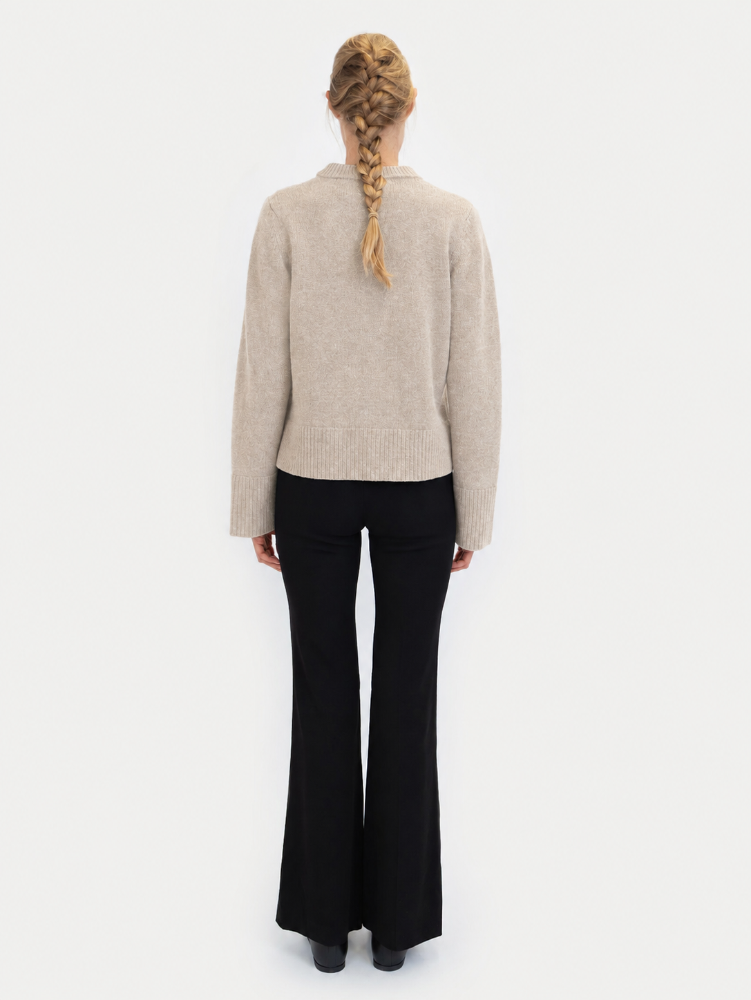 DOROTHEA CARDIGAN IN ALMOND POWDER