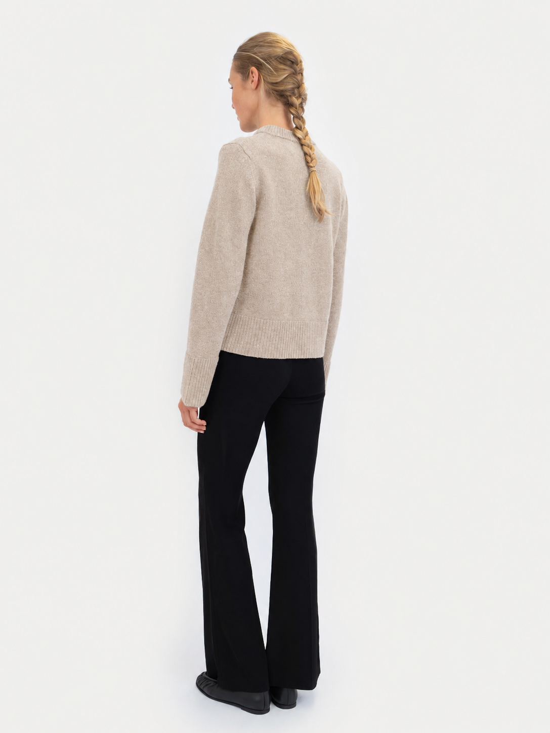 DOROTHEA CARDIGAN IN ALMOND POWDER