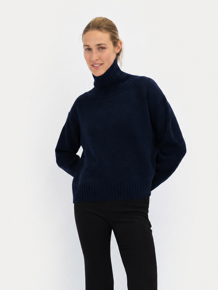 EMMA SWEATER IN DARK BLUE