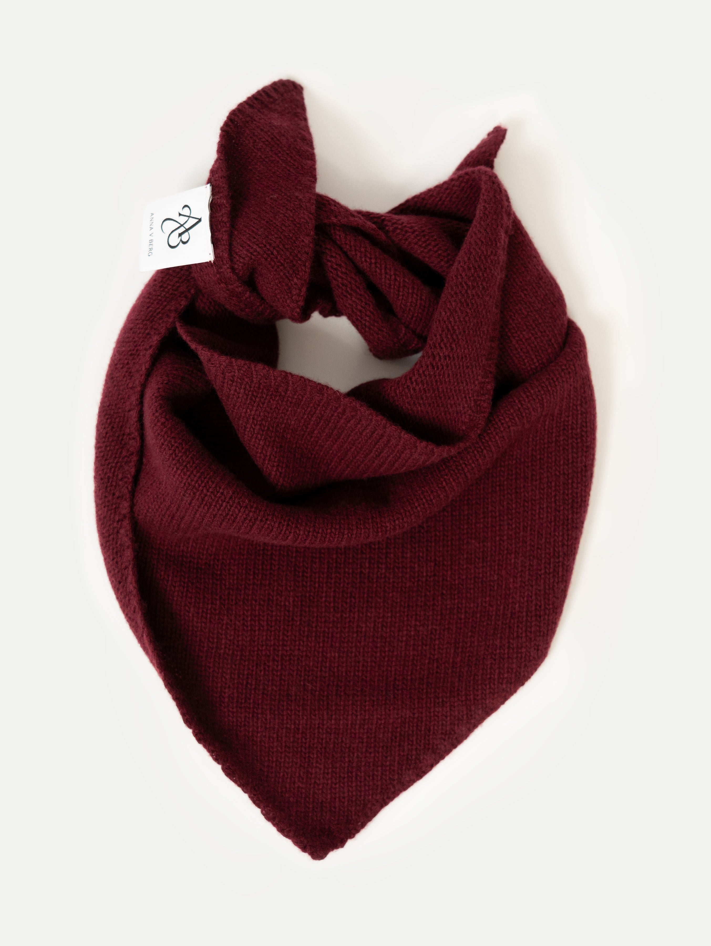 CARA SCARF IN DARK CHERRY